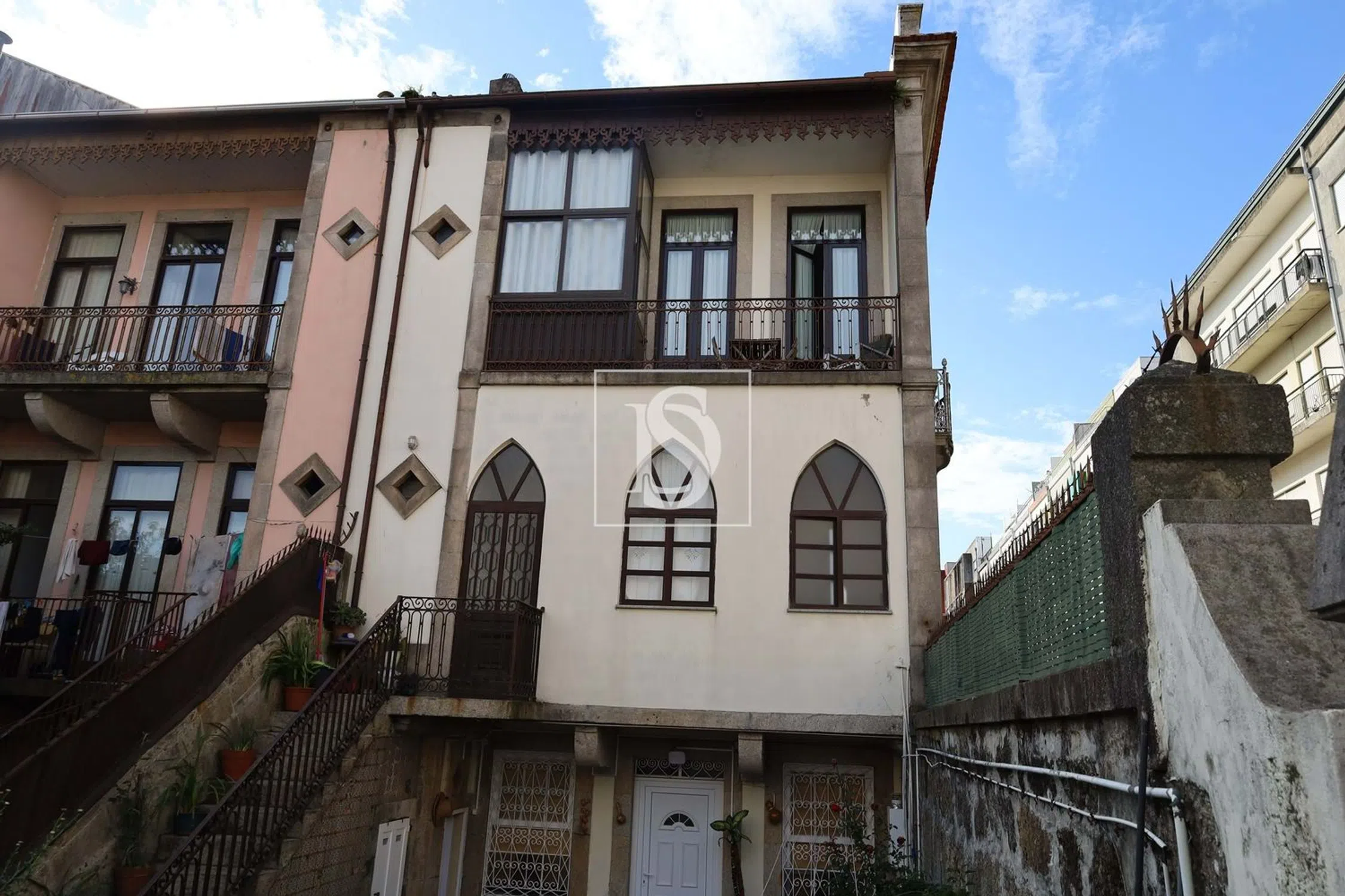 Moradia geminada na rua de Dom João IV, 744 - Photo 2