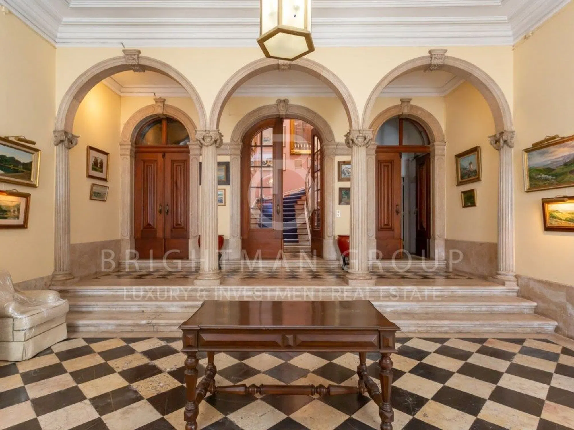Palácio na rua Cecílio de Sousa, 34 - Photo 1
