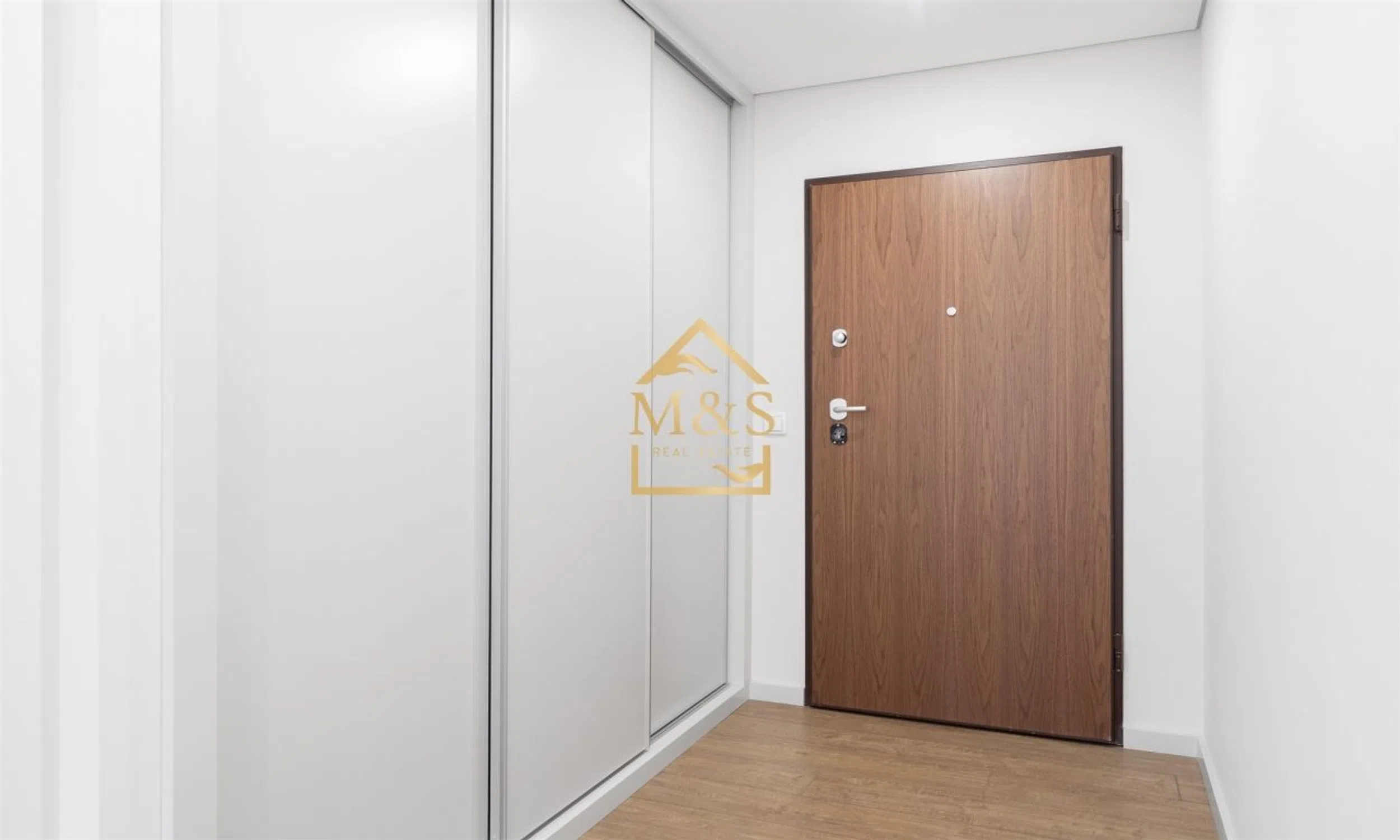 Apartamento na praça de Mouzinho de Albuquerque - Photo 6