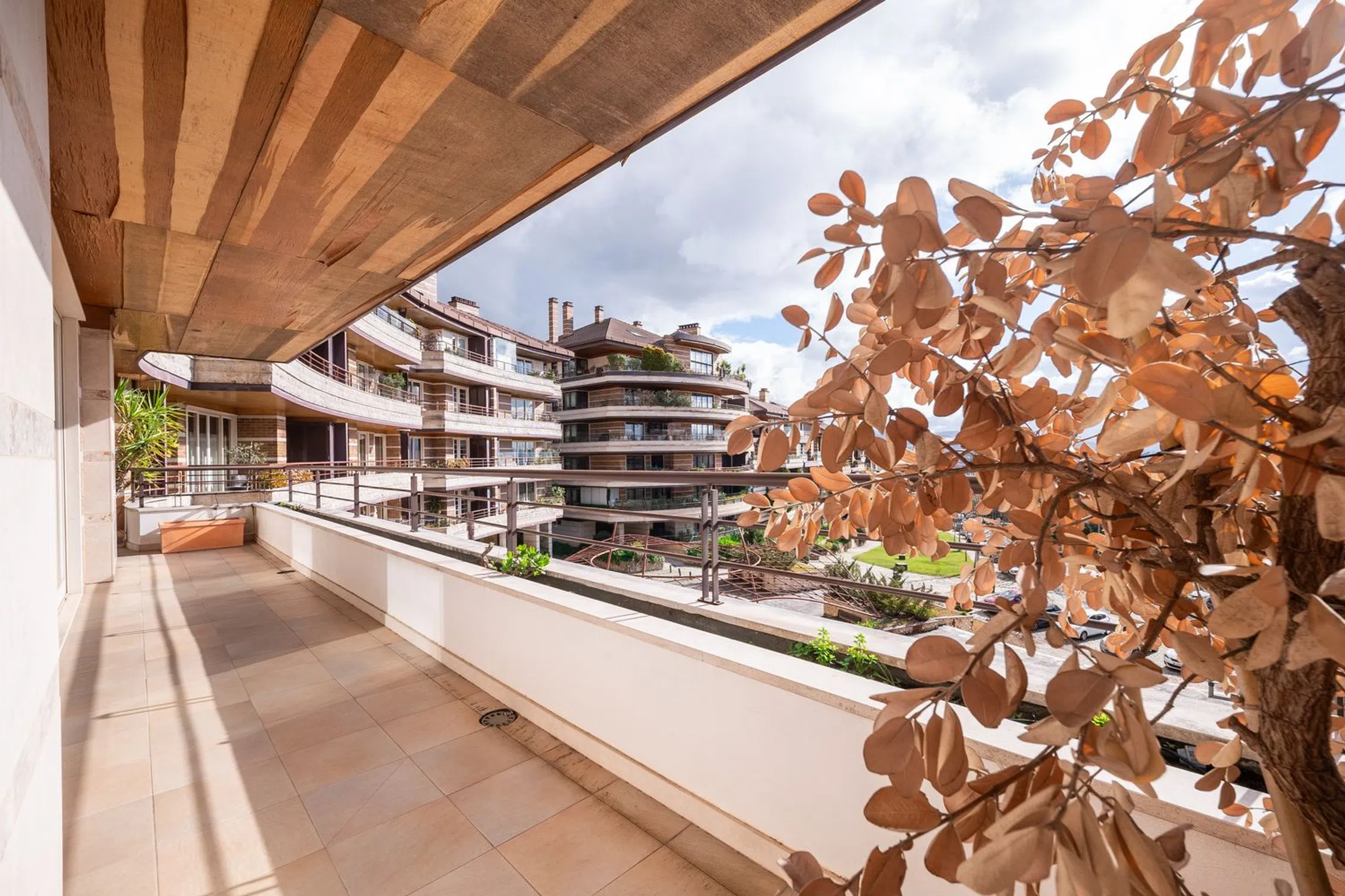 Apartamento na rua Edmundo Bettencourt, 25 - Photo 2