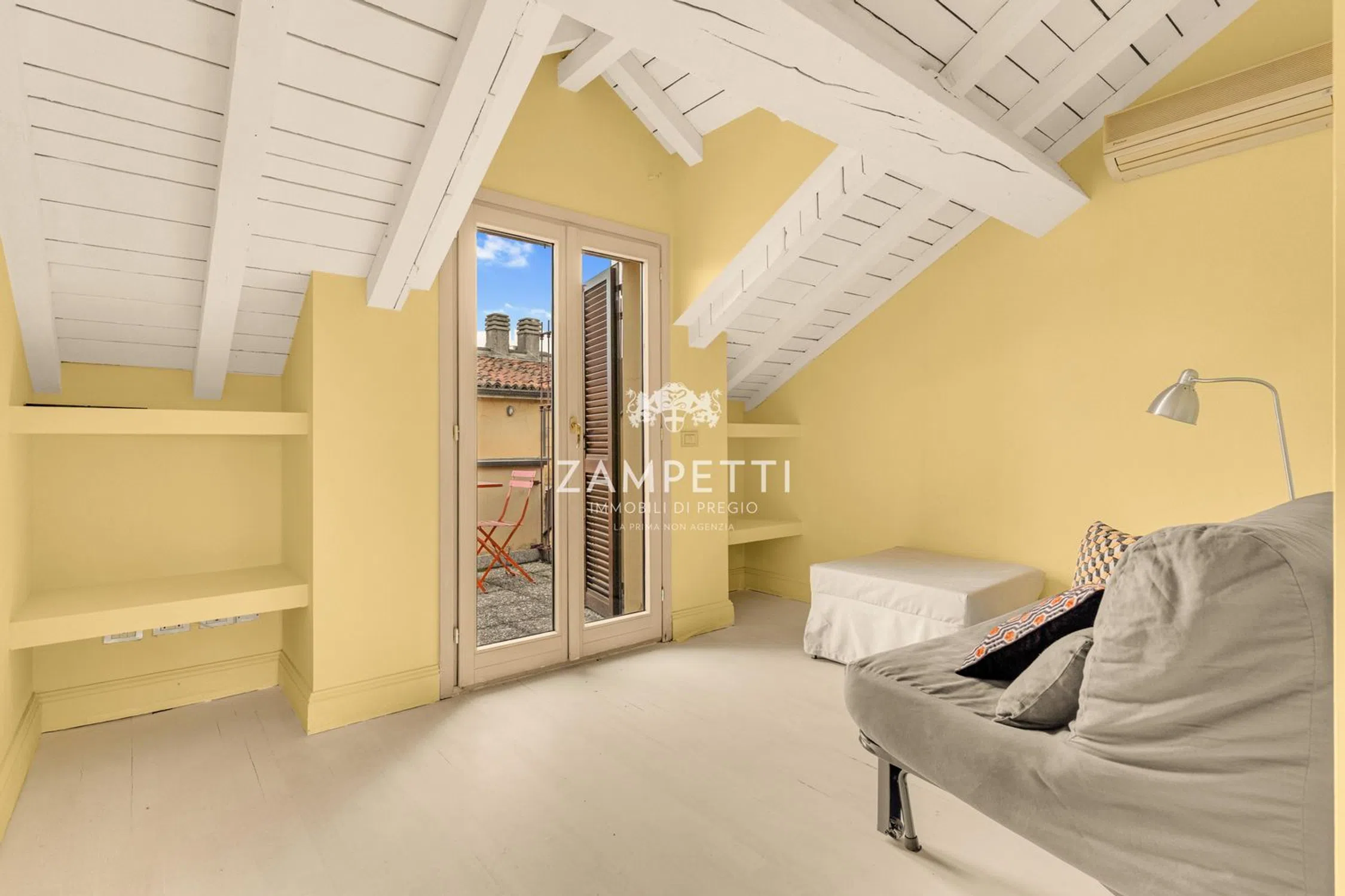 Appartamento su due piani in via San Carpoforo, 7 - Photo 12