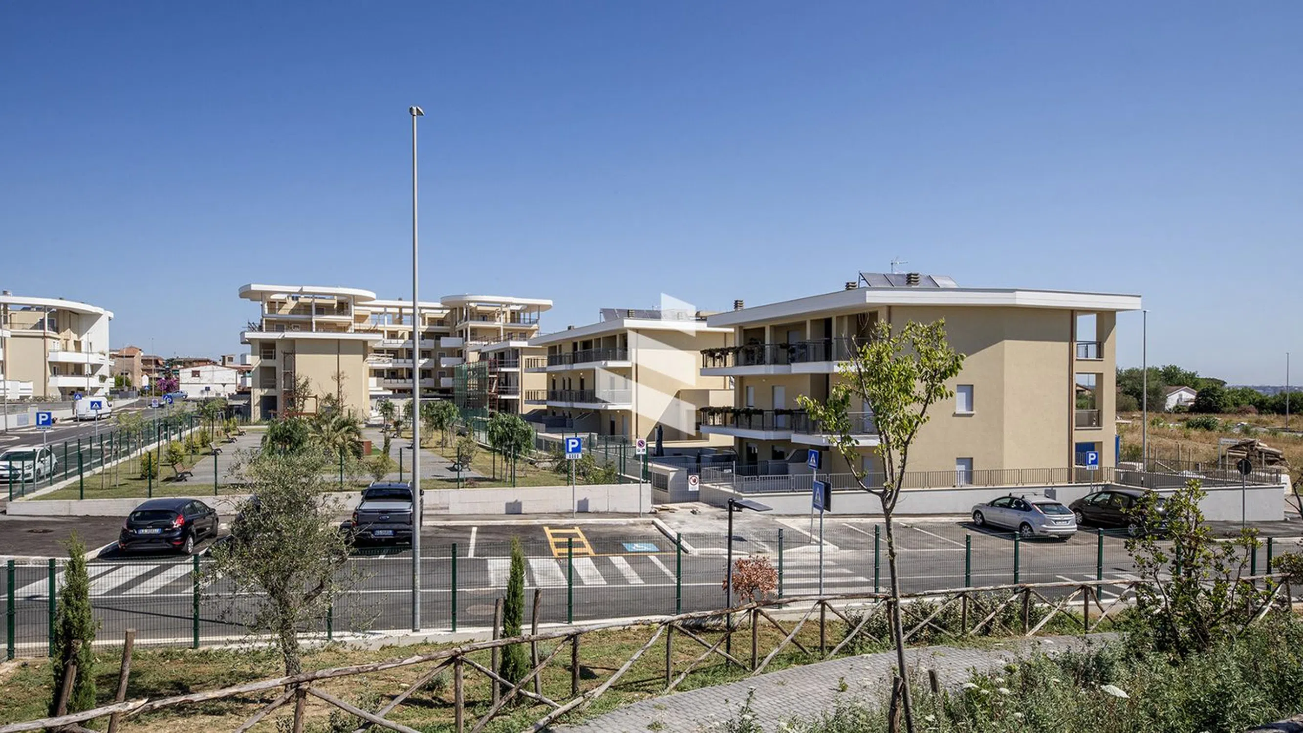 Appartamento su due piani in via di Monte Cugno s.n.c. - Photo 6
