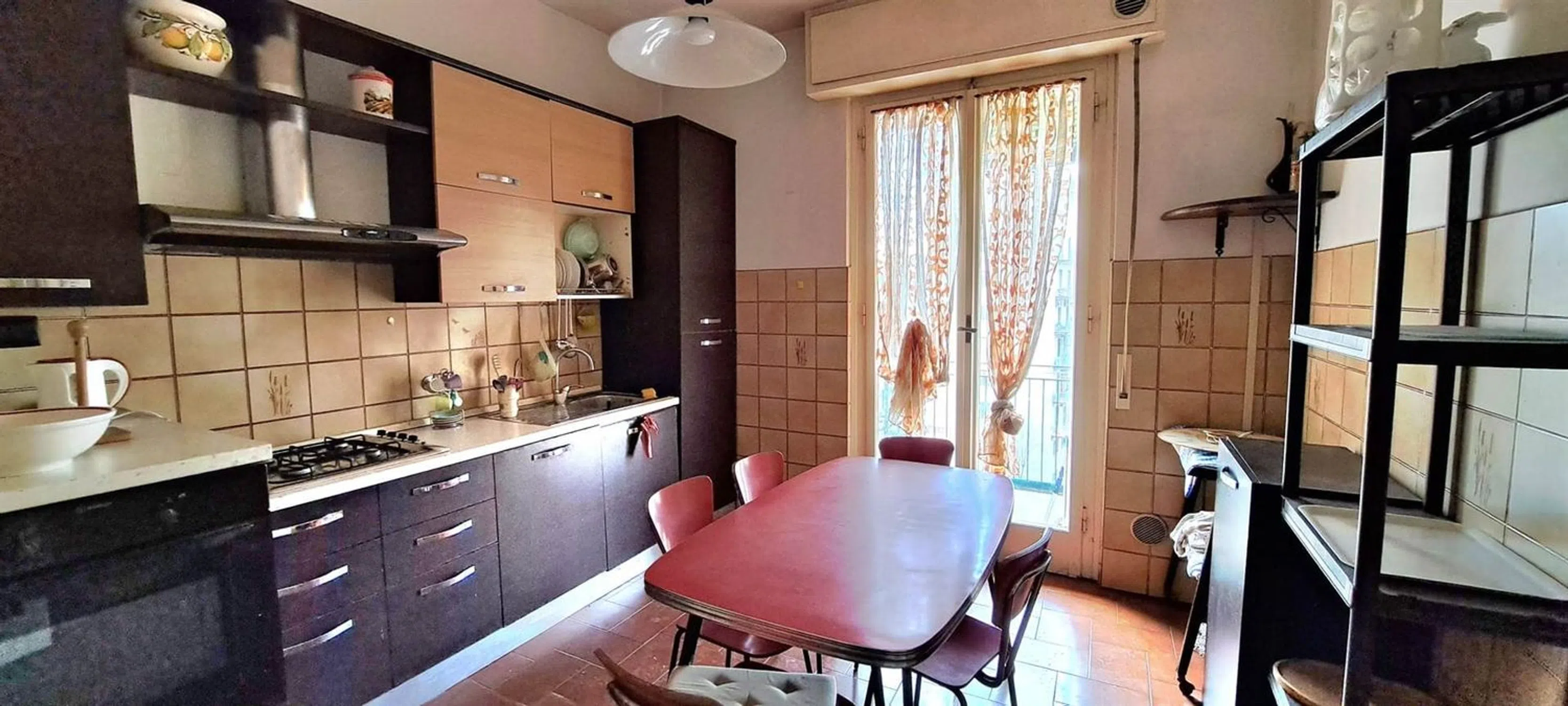 Quadrilocale in viale Francesco Redi