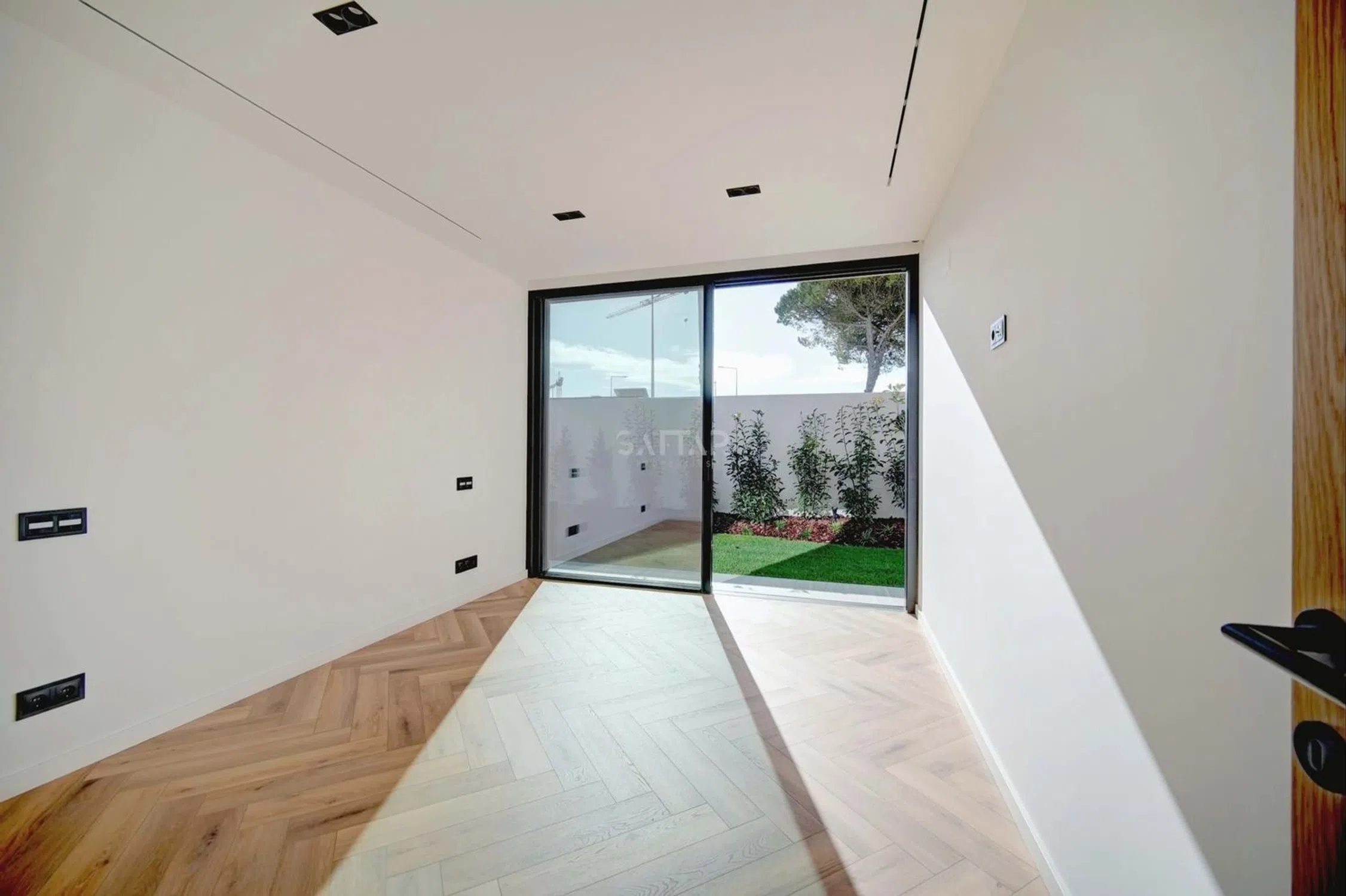 Moradia - Photo 6