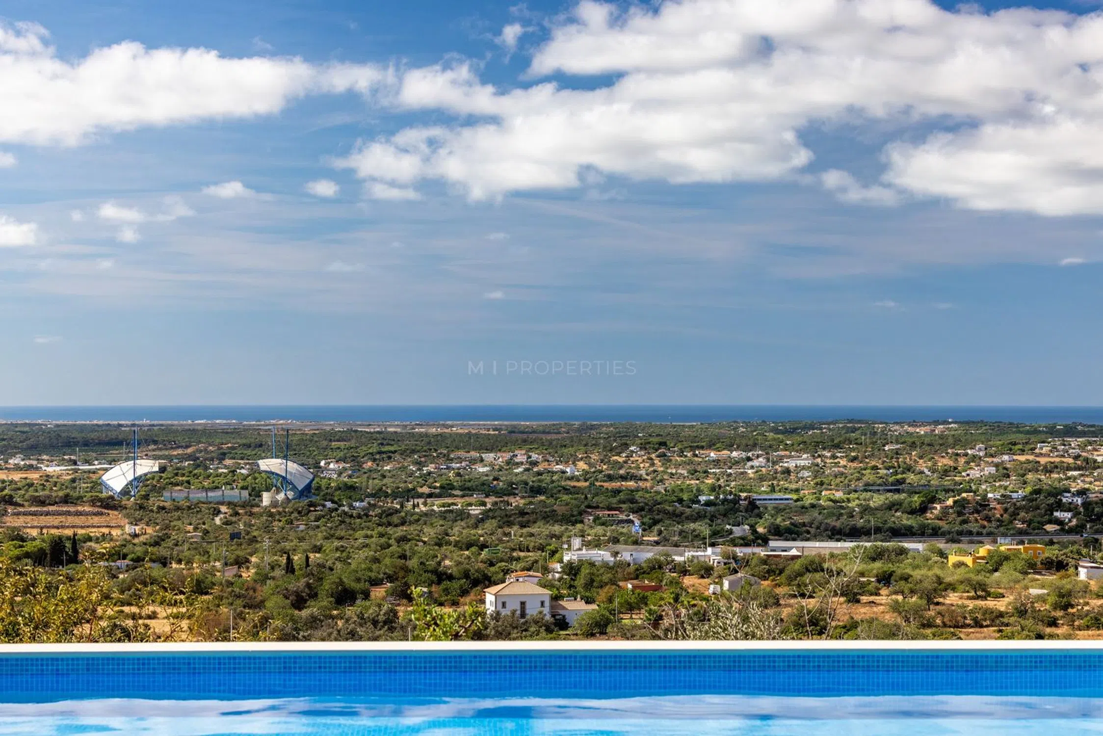 Moradia - Photo 2