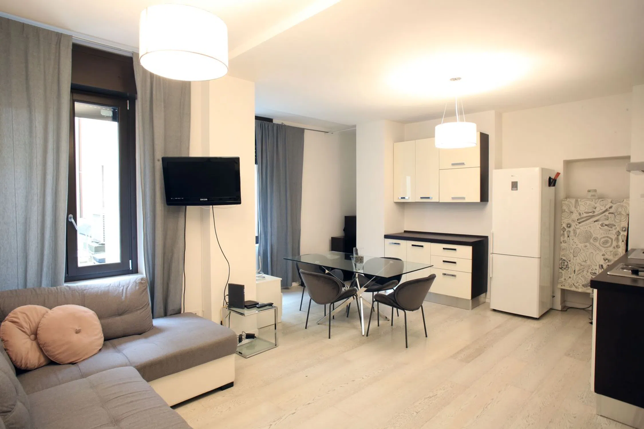 Bilocale in via Broletto - Photo 1