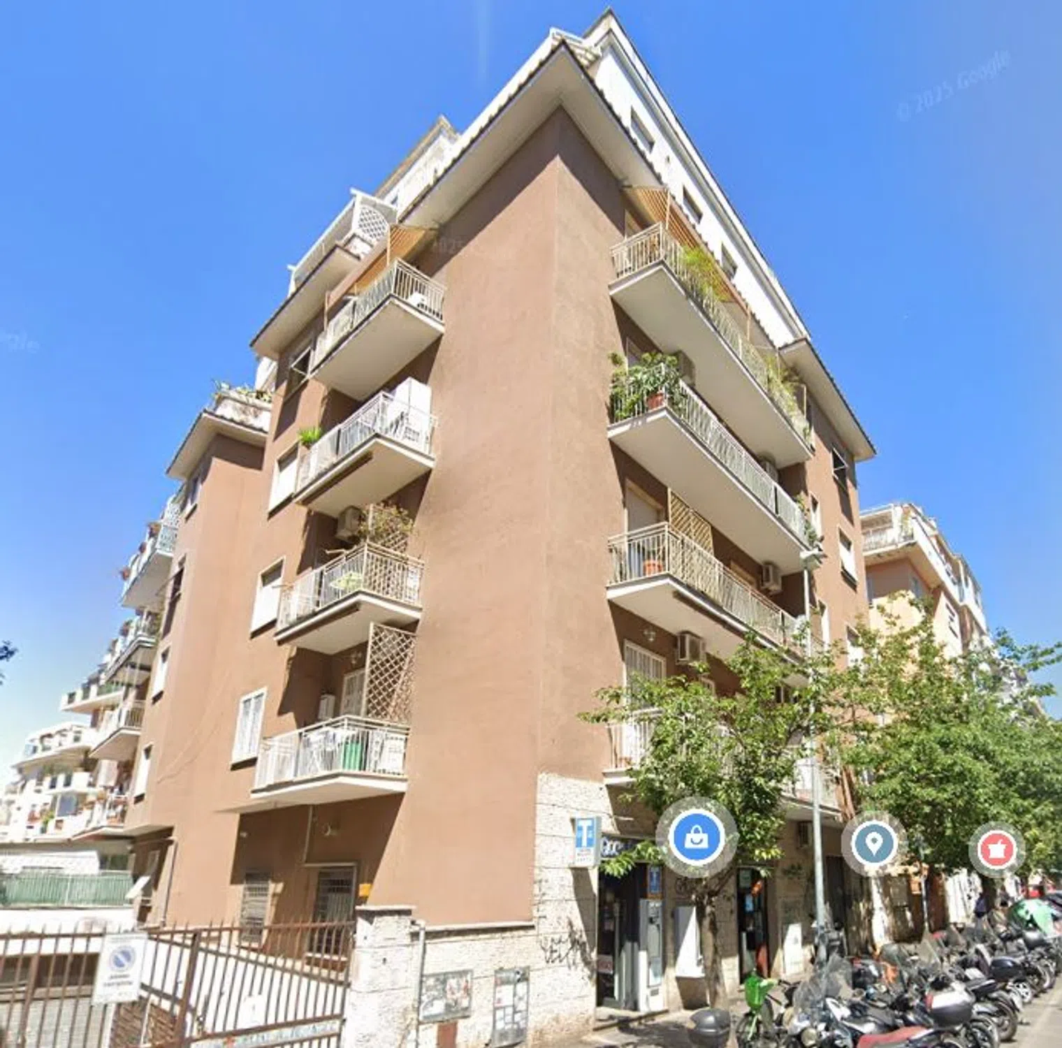 Trilocale in via Tommaso da Celano, 18