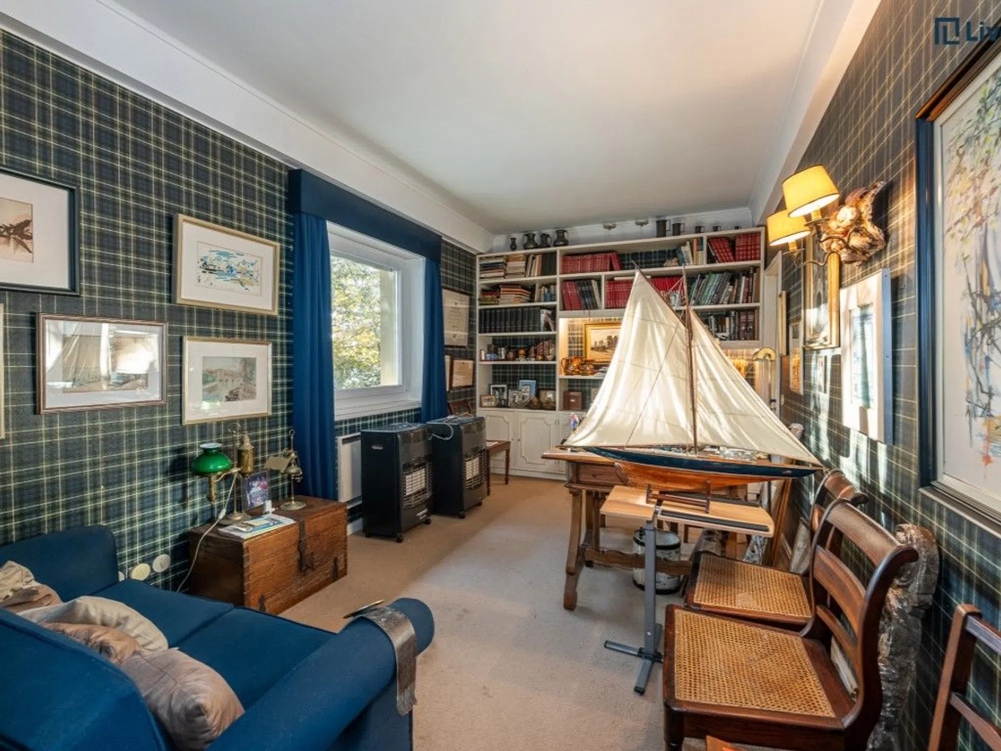 Duplex - Photo 12