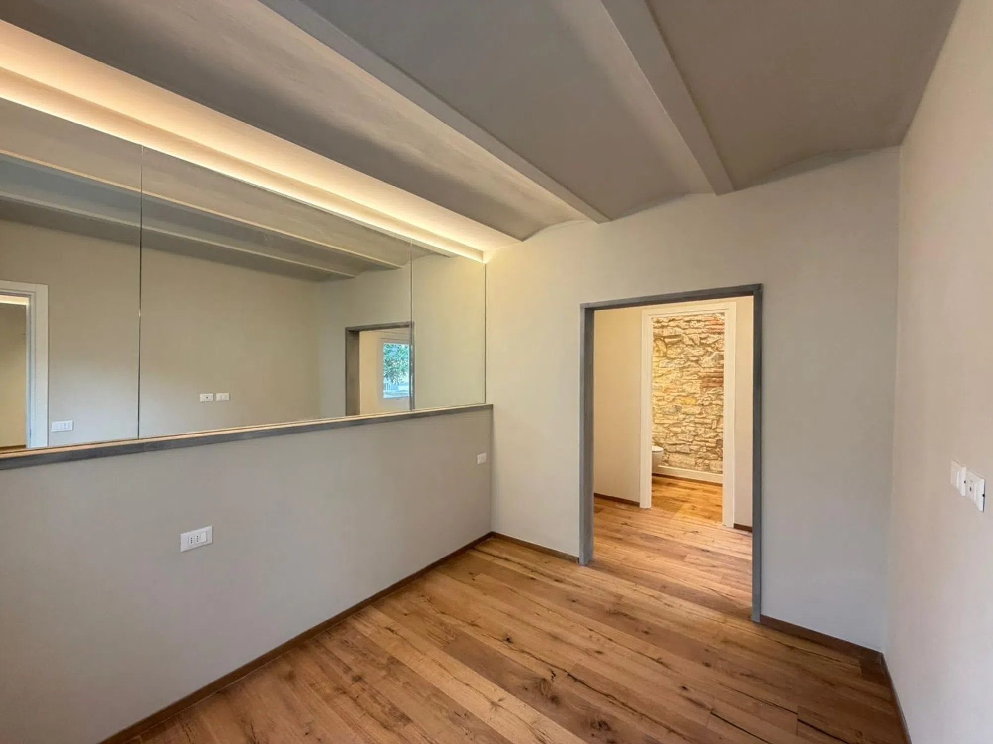 Casa indipendente in piazza della Indipendenza s.n.c. - Photo 14