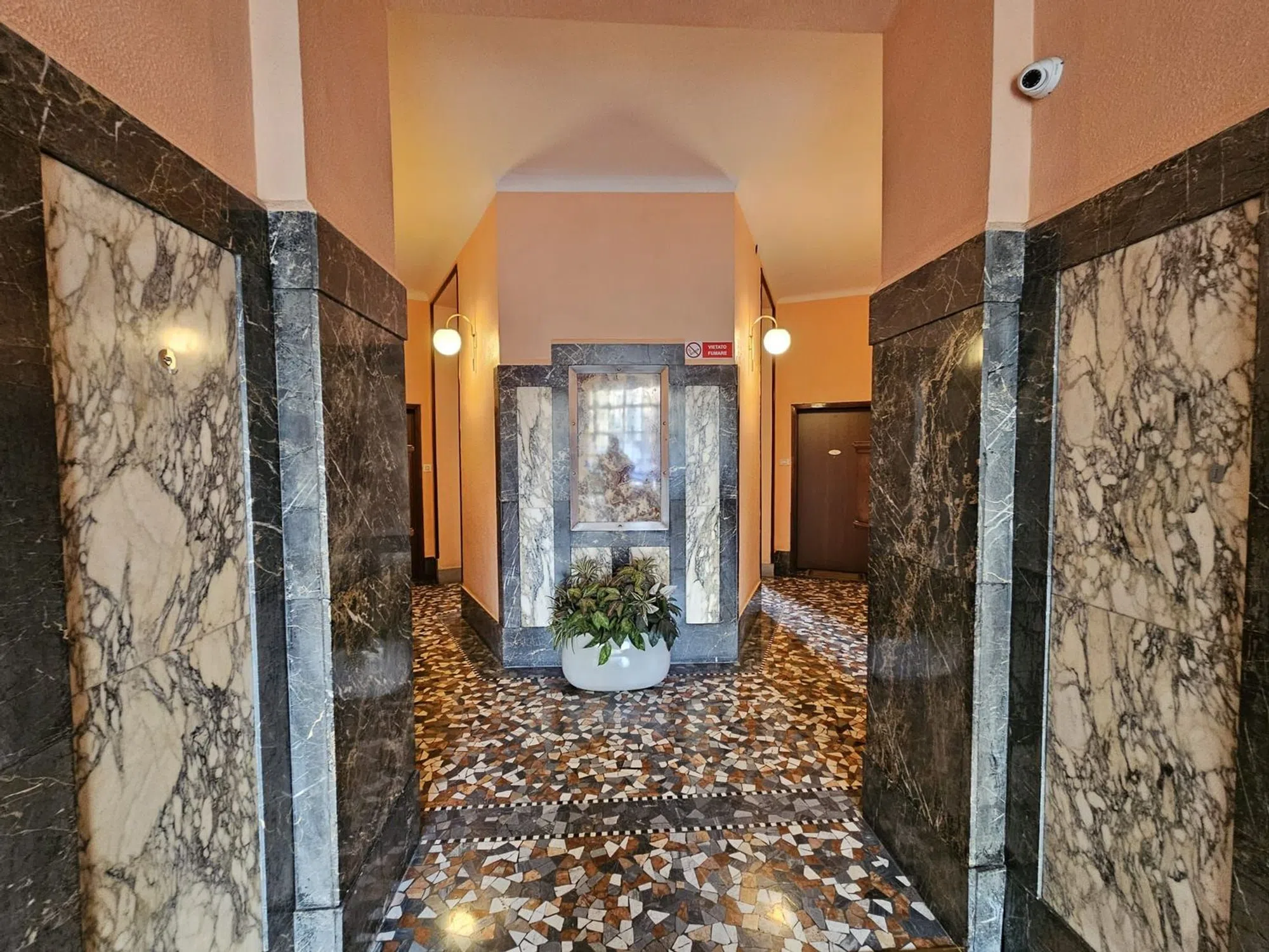 Quadrilocale in piazza Carlo Donegani s.n.c. - Photo 3