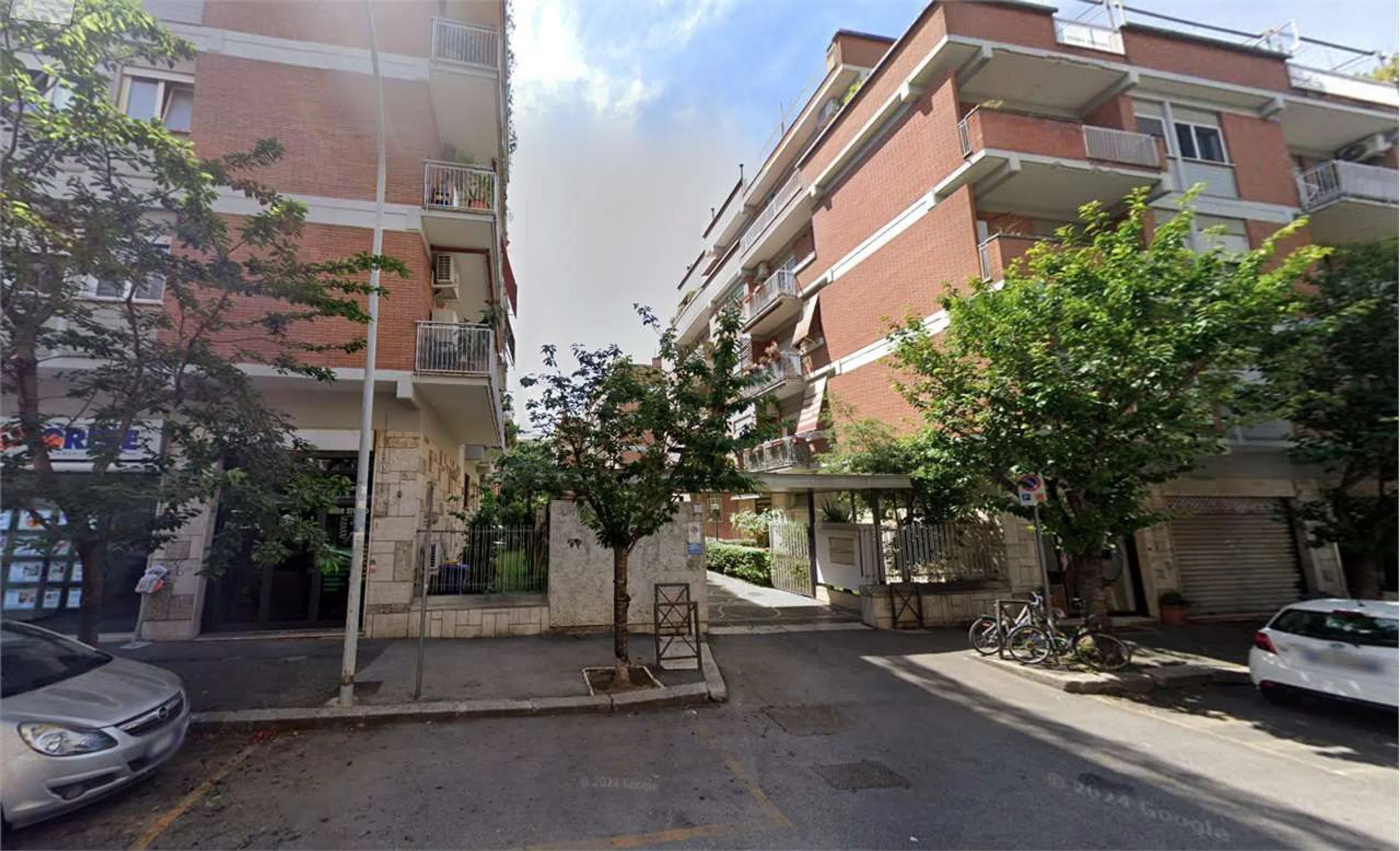 Quadrilocale in via Cornelio Magni, 20 - Photo 1