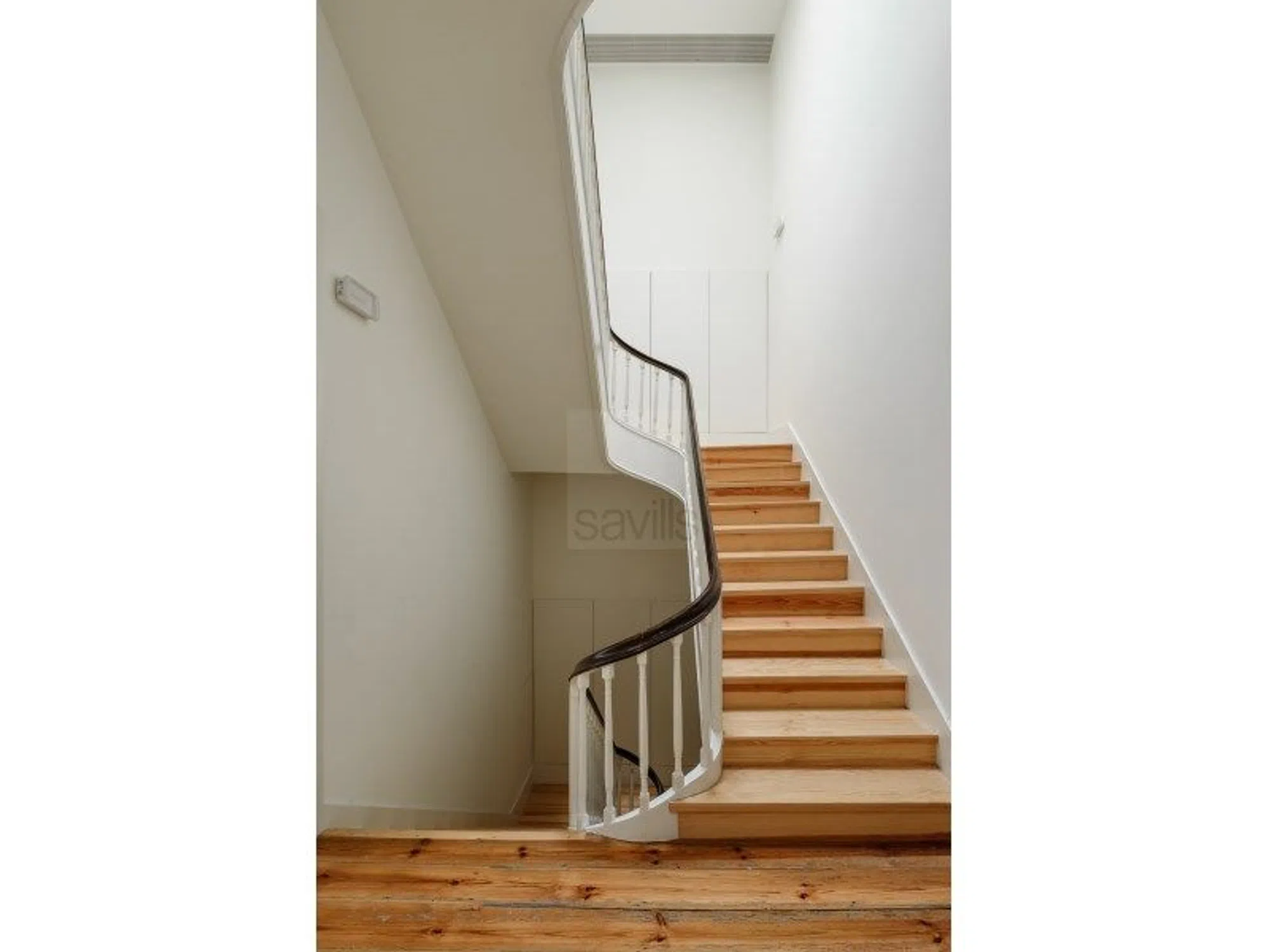 T0 - Photo 3