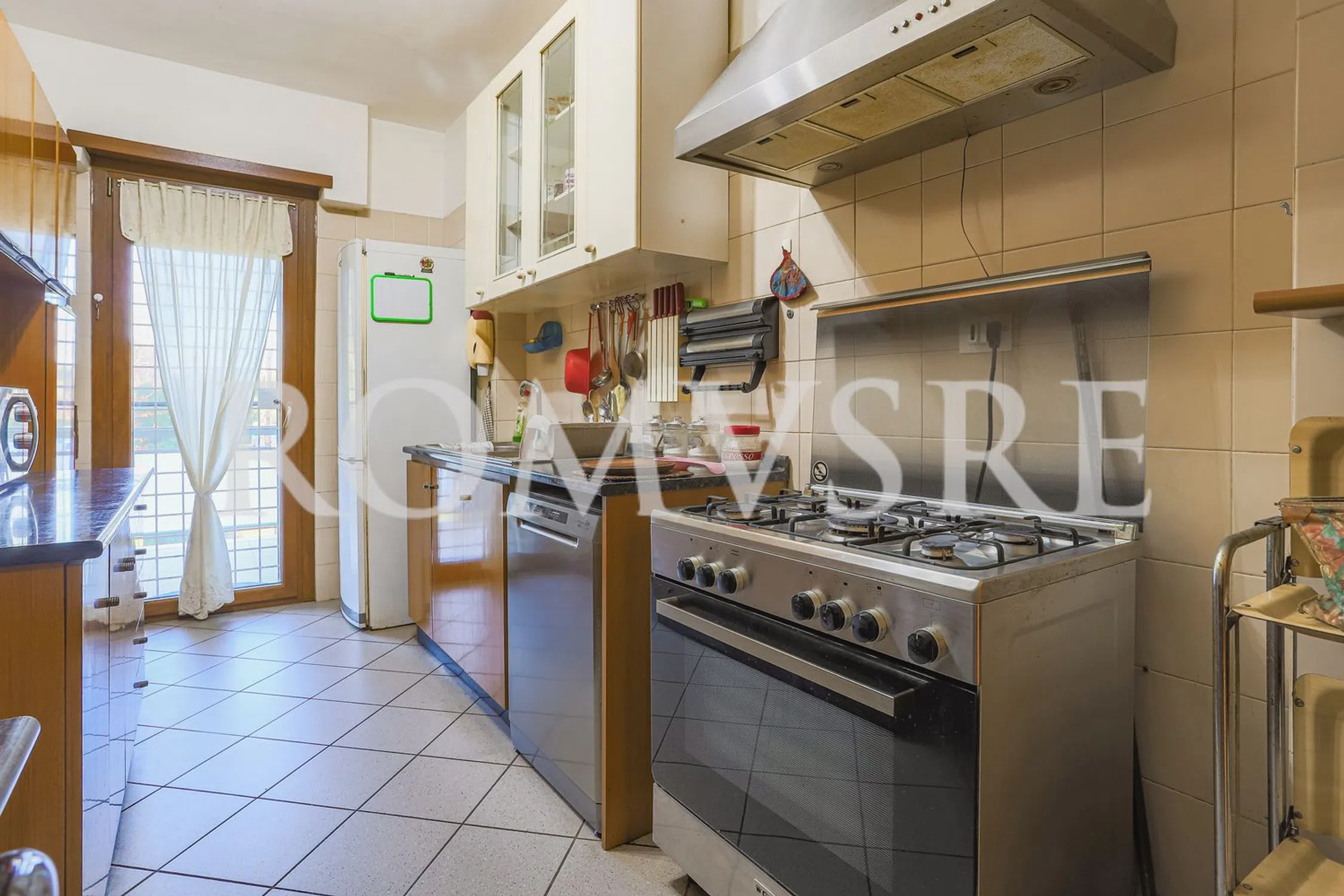 Trilocale in via Casal Tidei - Photo 10
