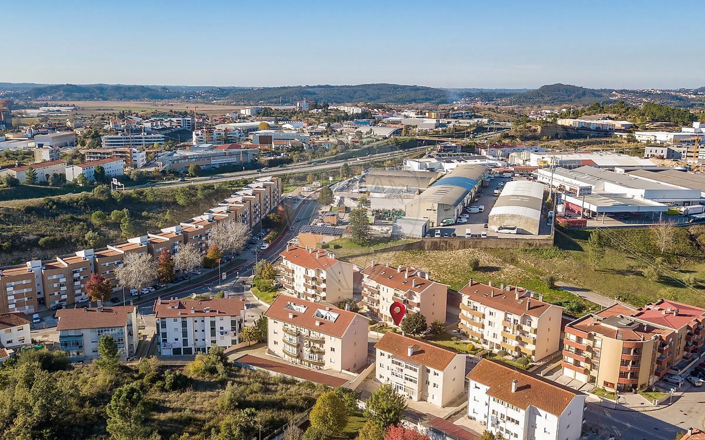 Apartamento na estrada Eiras do Monte de São Miguel