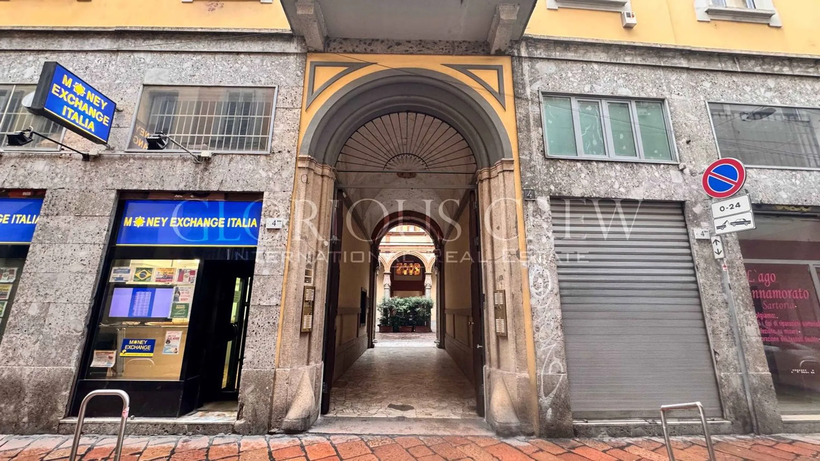 Bilocale in via dei Piatti, 4 - Photo 14