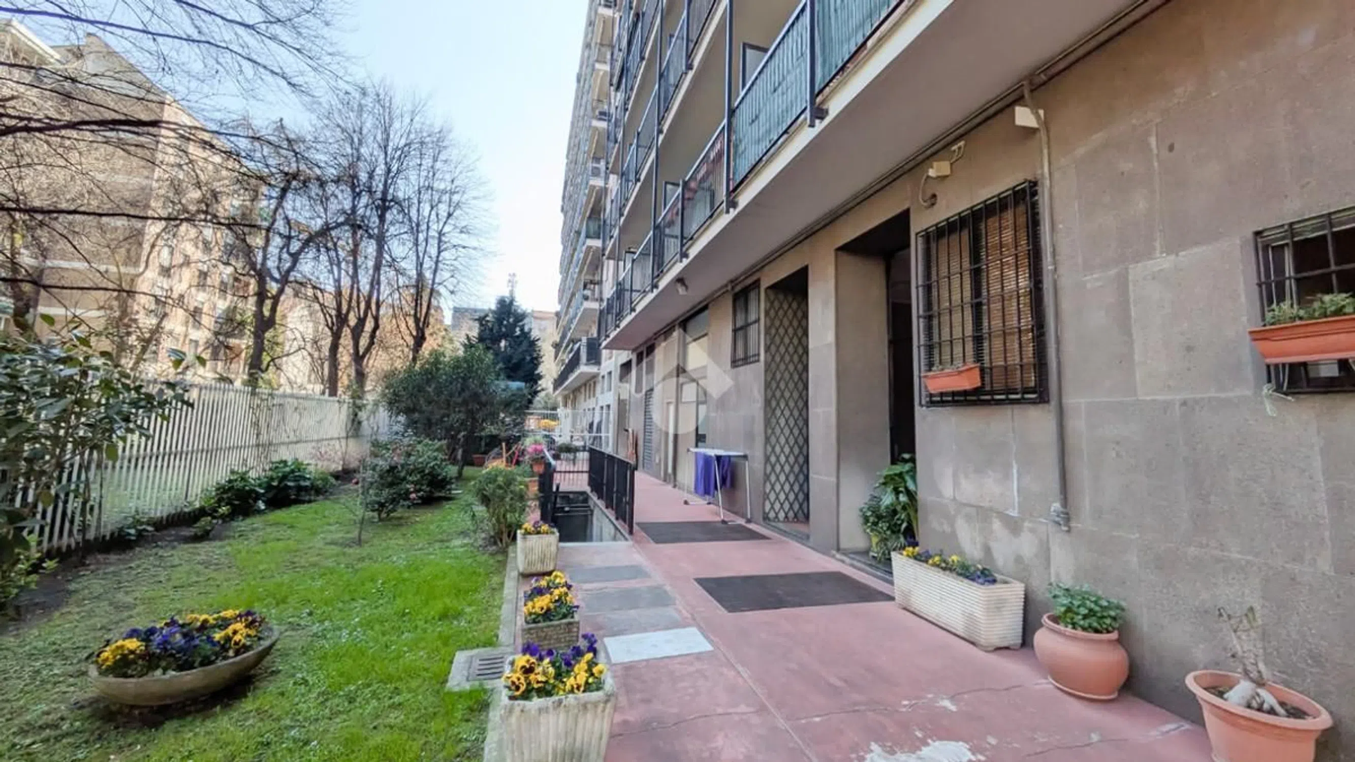 Quadrilocale in via Luisa Battistotti Sassi, 14 - Photo 2