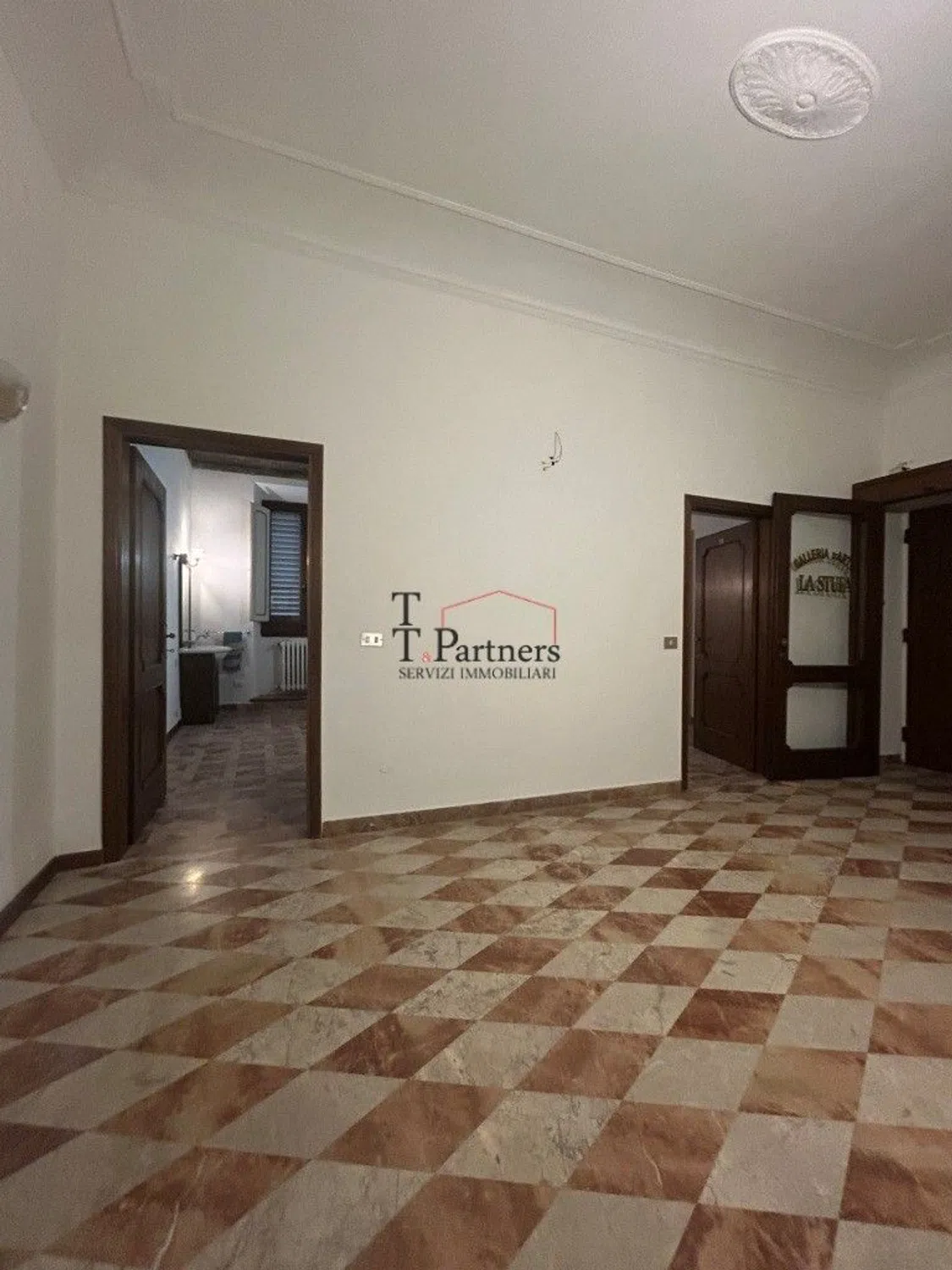Appartamento in via Camillo Cavour s.n.c. - Photo 2