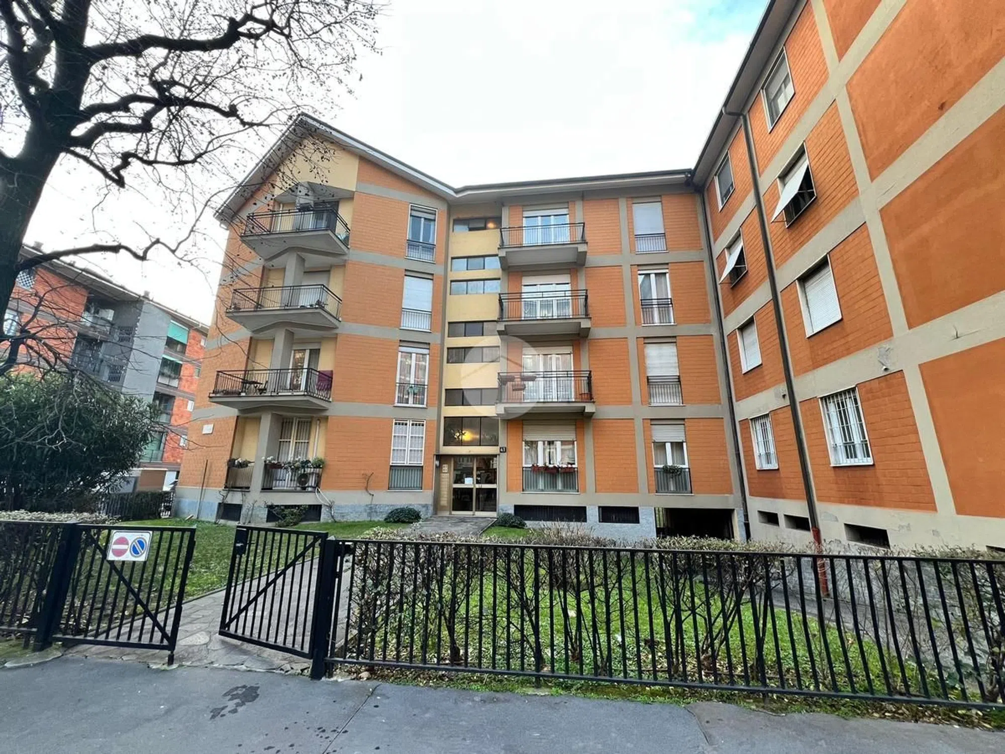 Appartamento in via Carlo Alberto Pisani Dossi, 47 - Photo 4