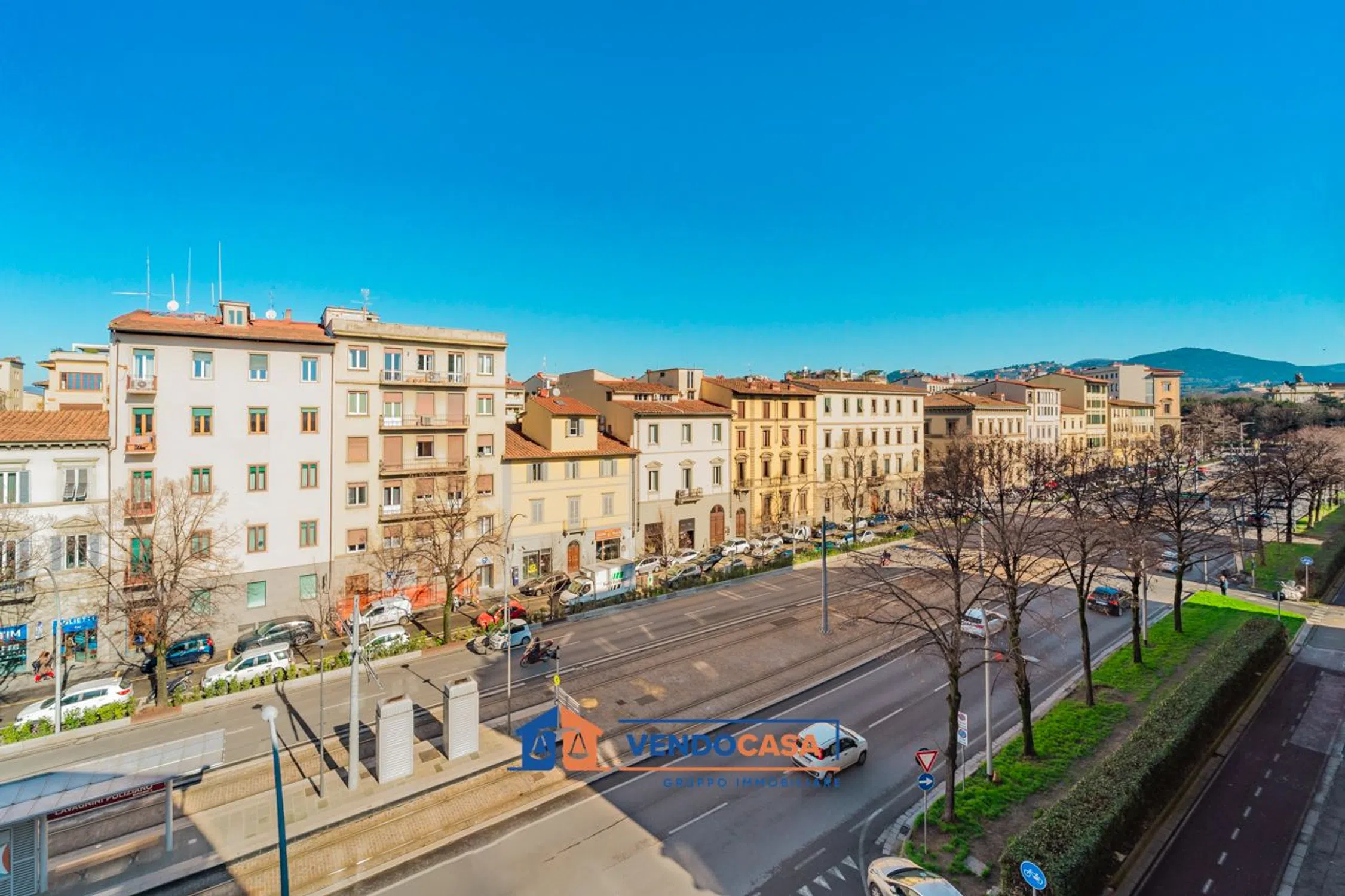 Appartamento su due piani in viale Spartaco Lavagnini s.n.c. - Photo 8