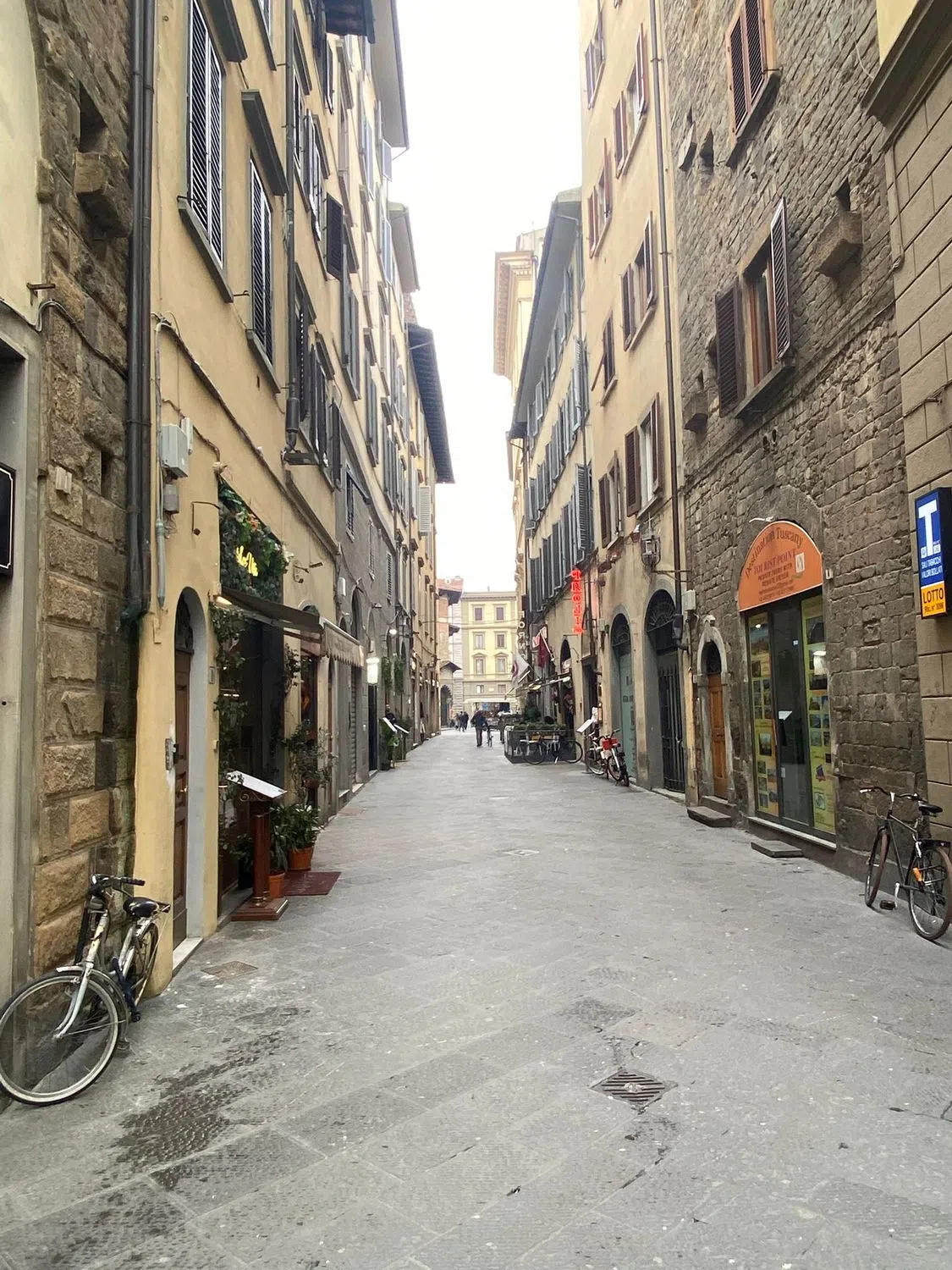 Trilocale in via dei Cerchi s.n.c. - Photo 10