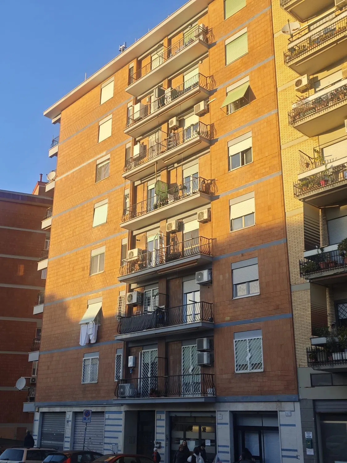 Monolocale in via Luigi Vittorio Bertarelli, 143 - Photo 1