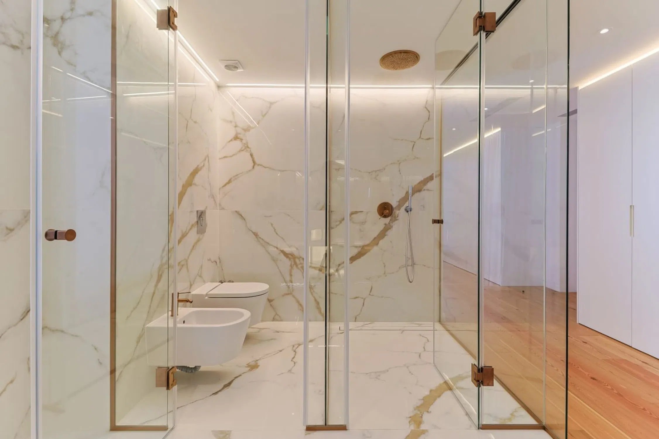 Duplex - Photo 13