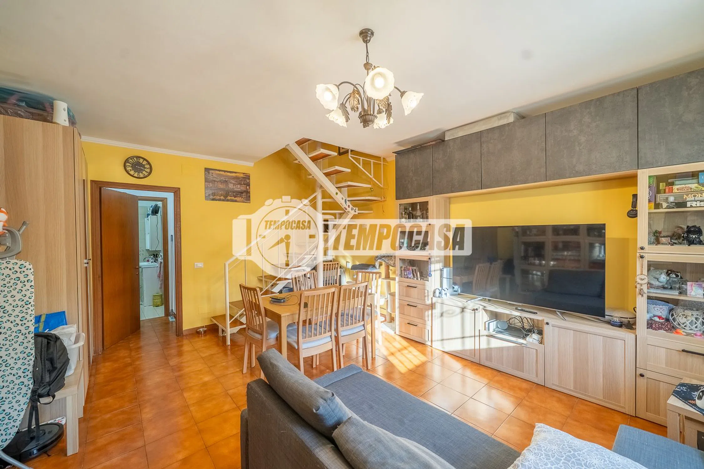Appartamento su due piani in via Gaetano Giorgio Gemmellaro - Photo 2