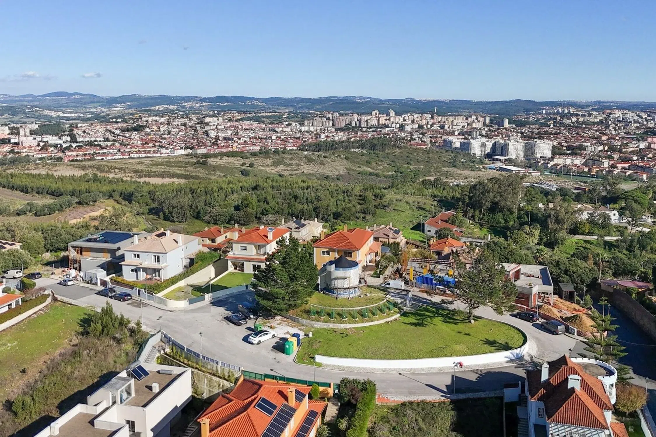 Moradia na rua António Broeiro s/n - Photo 2