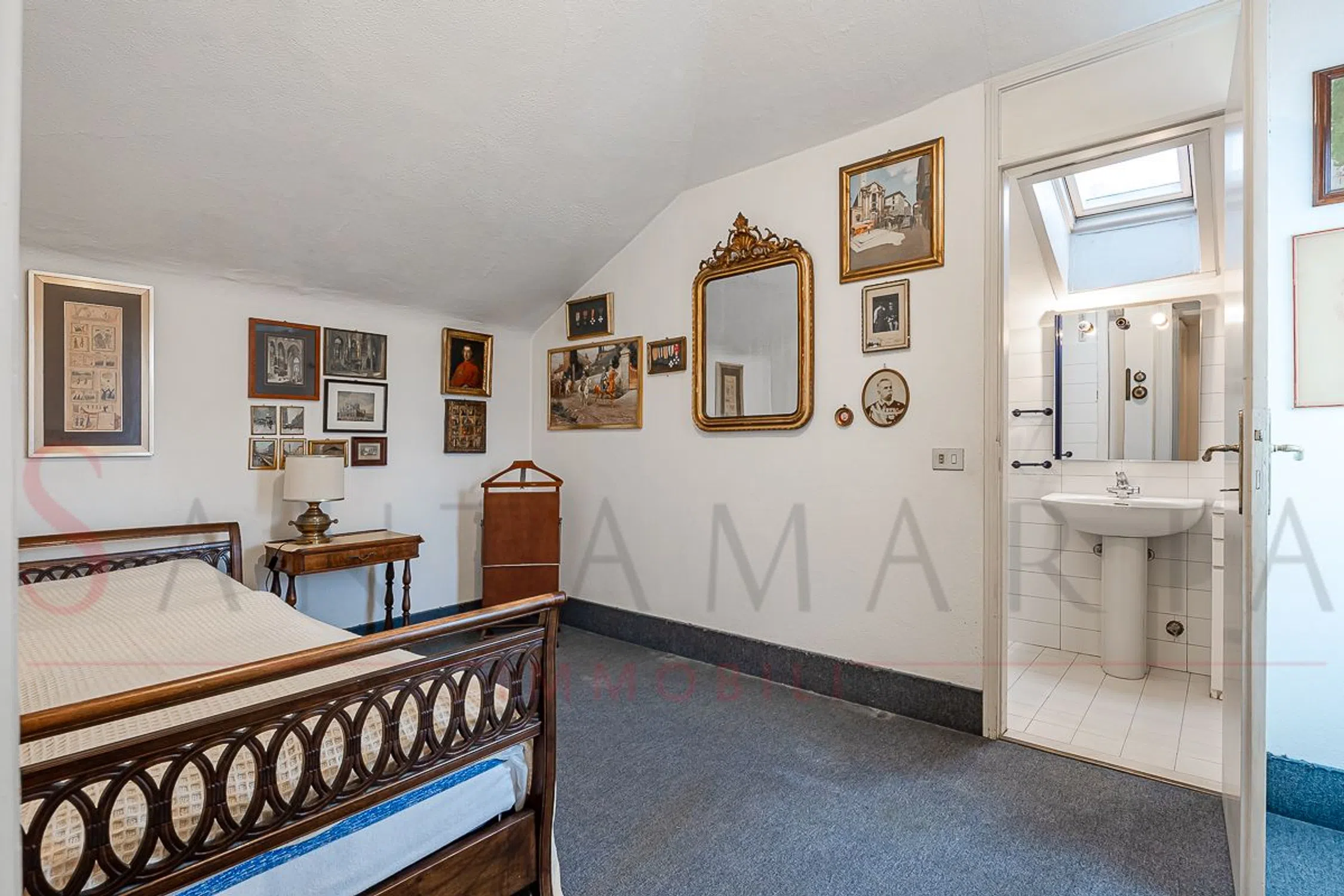 Appartamento su due piani in via Durini s.n.c. - Photo 14