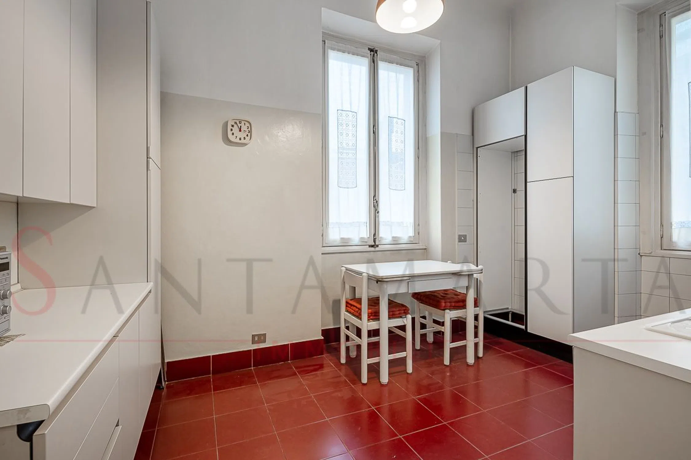 Appartamento su due piani in via Durini s.n.c. - Photo 8