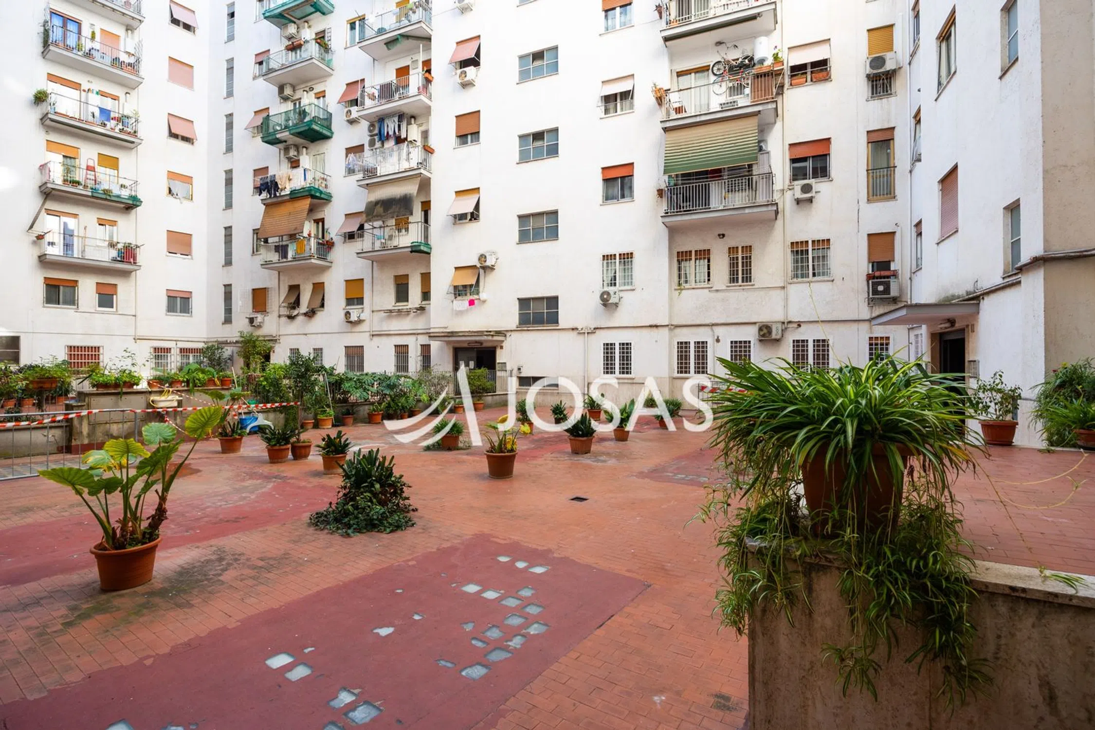 Monolocale in via Enrico Cosenz s.n.c. - Photo 20