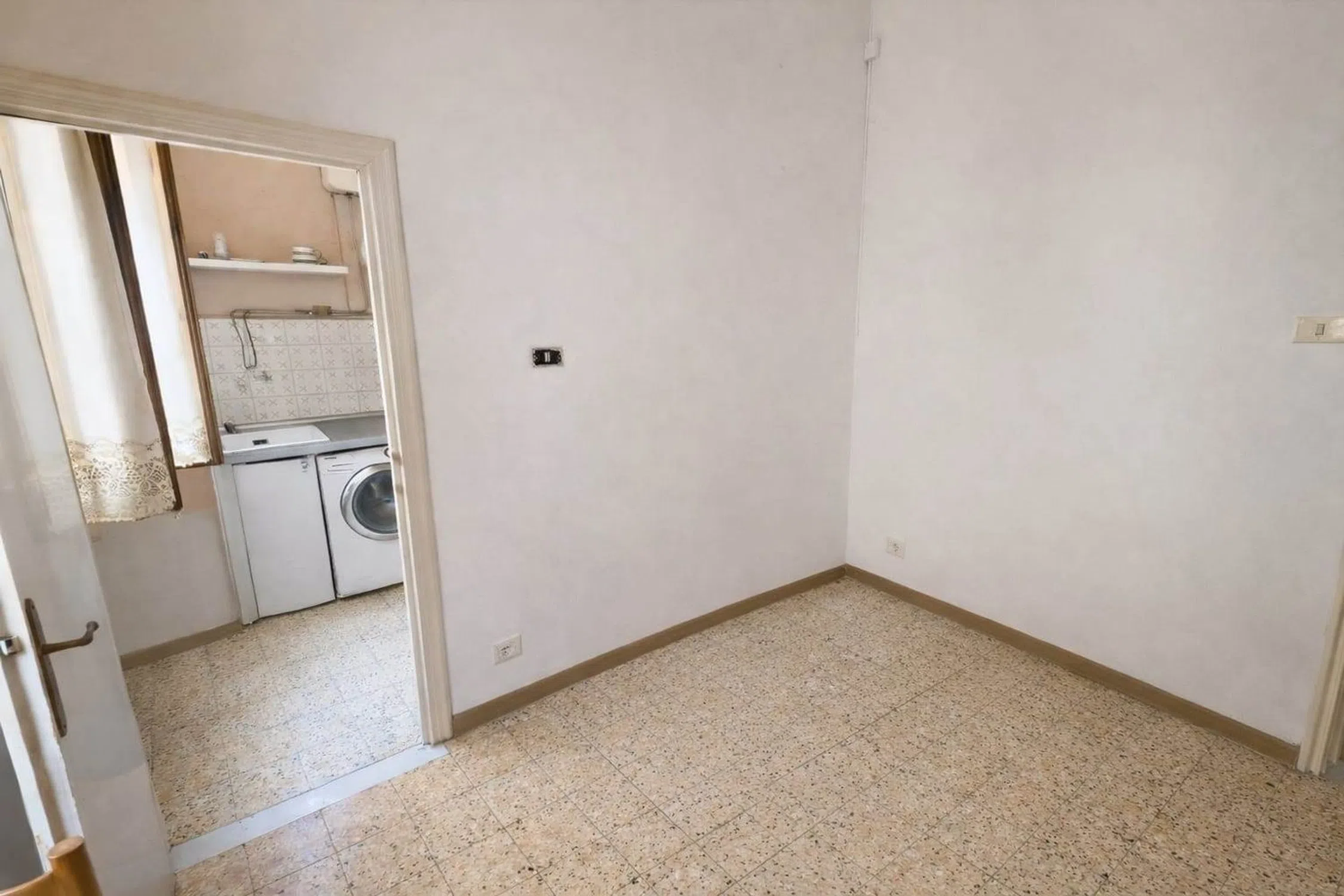 Quadrilocale in Quartiere Santa Croce - Photo 2