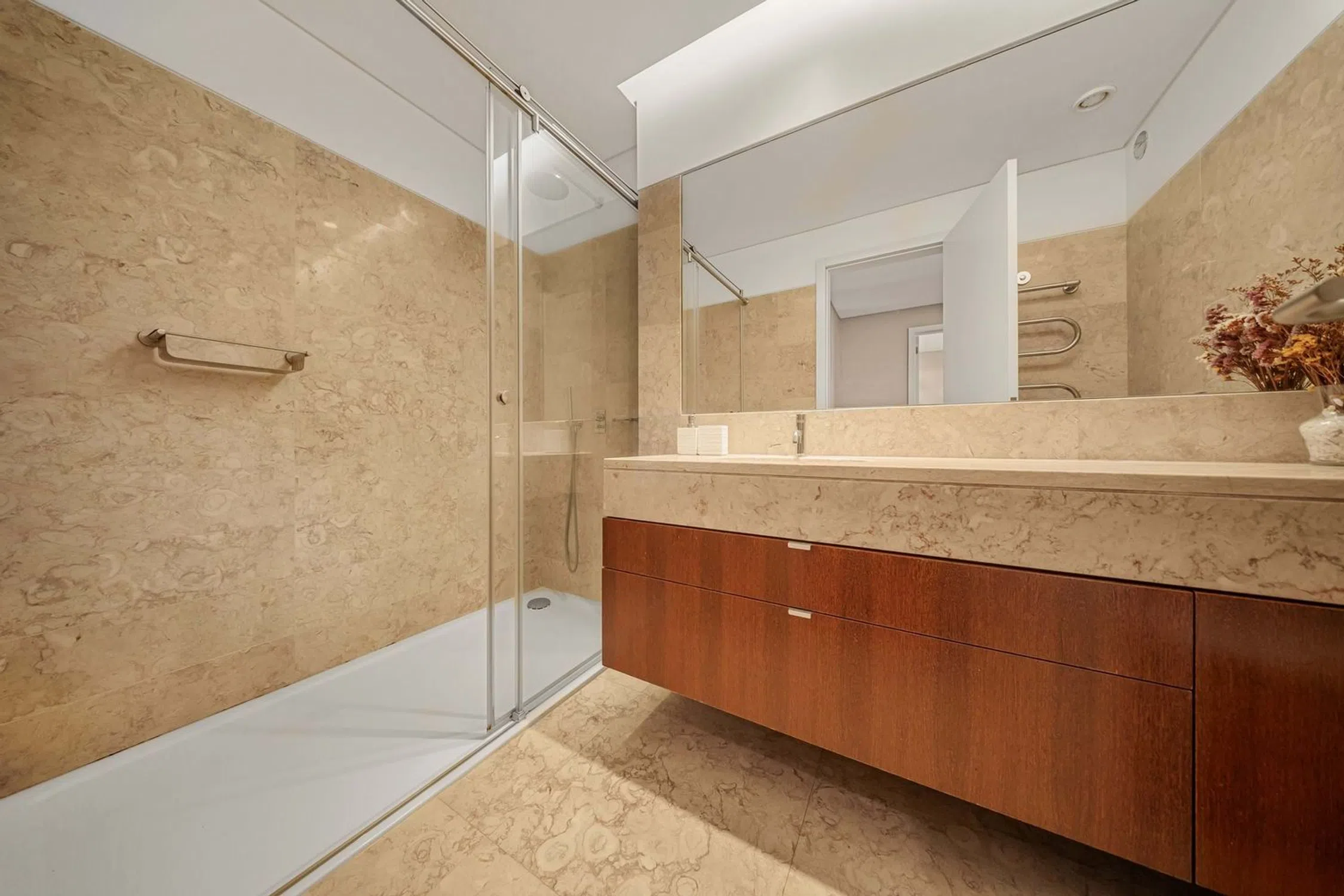 Apartamento na avenida António Augusto de Aguiar, 22 - Photo 12