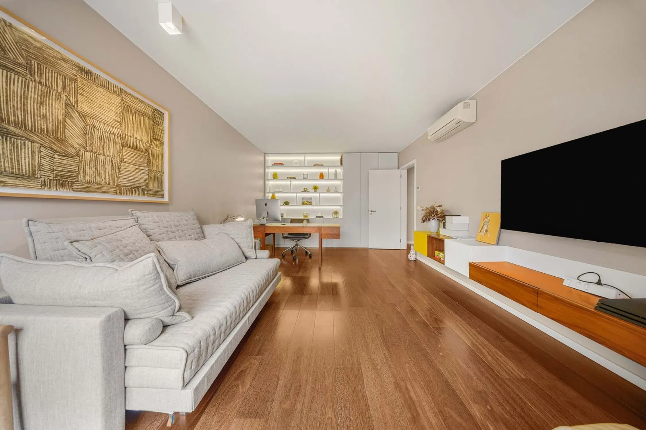 Apartamento na avenida António Augusto de Aguiar, 22 - Photo 4