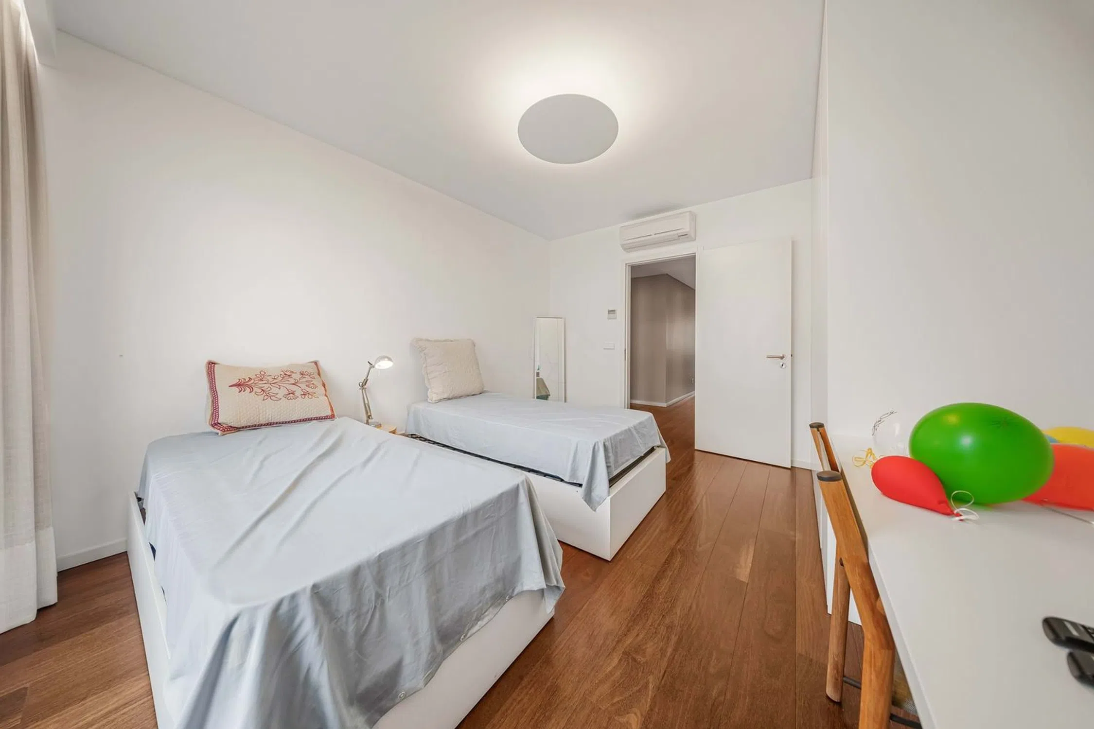 Apartamento na avenida António Augusto de Aguiar, 22 - Photo 10