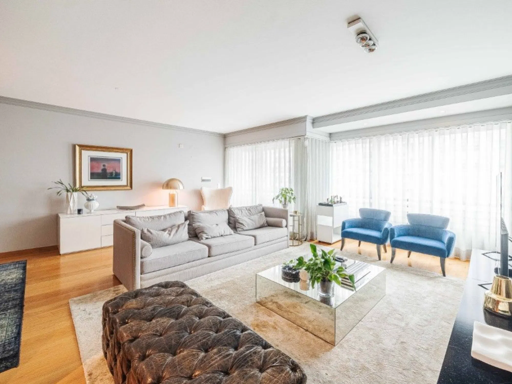 Apartamento na rua Professor Simões Raposo