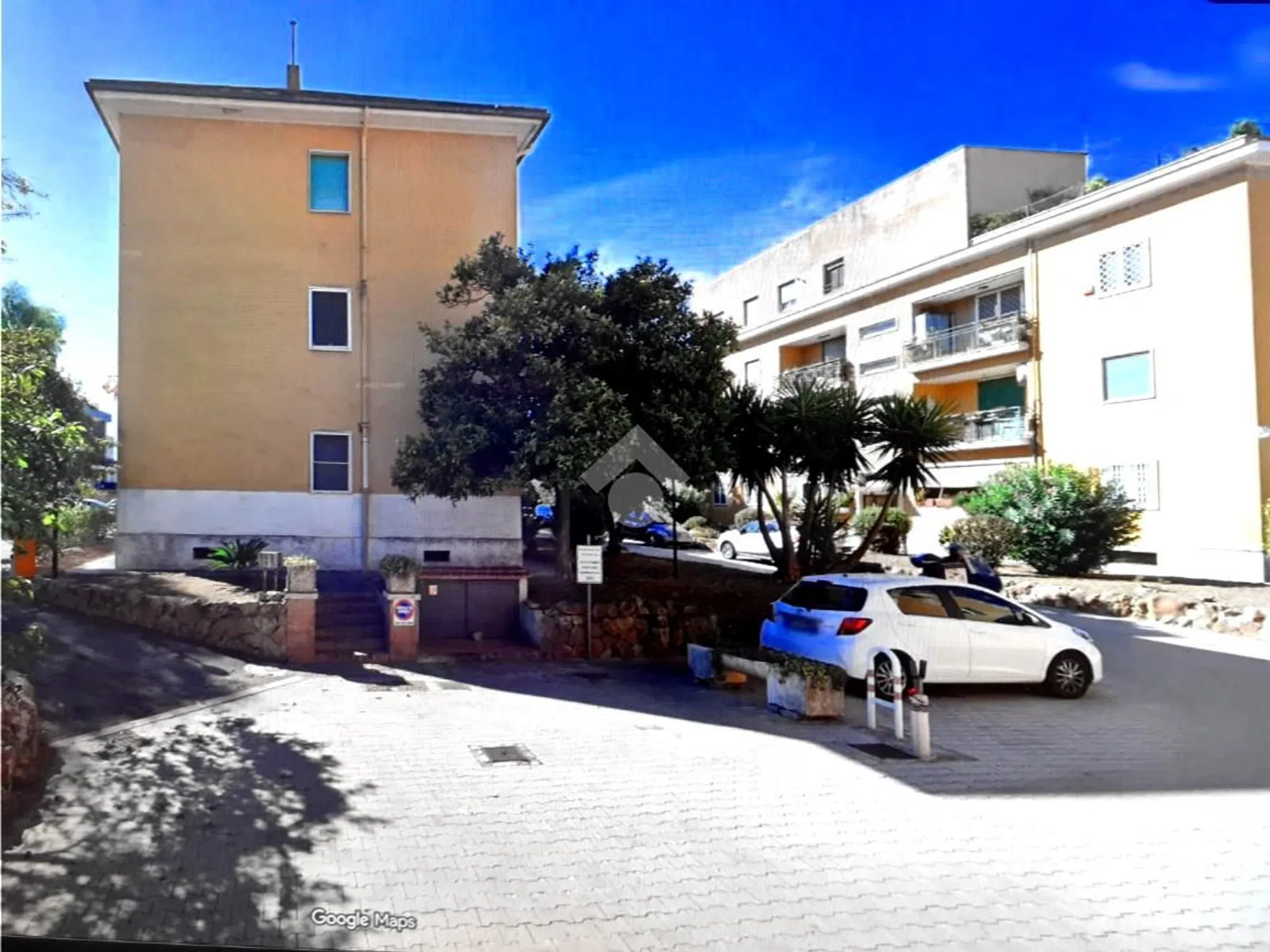 Quadrilocale in via di Tor Pagnotta, 302
