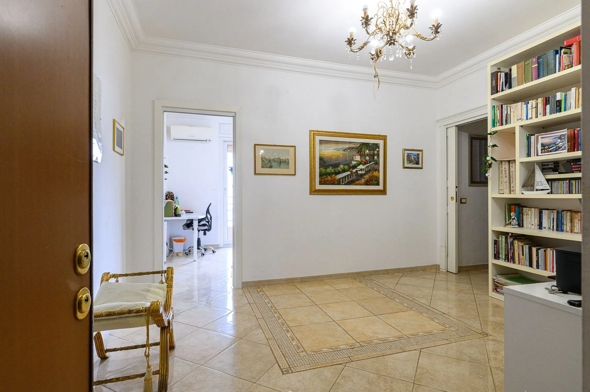 Trilocale in via Amedeo Sommovigo s.n.c. - Photo 2
