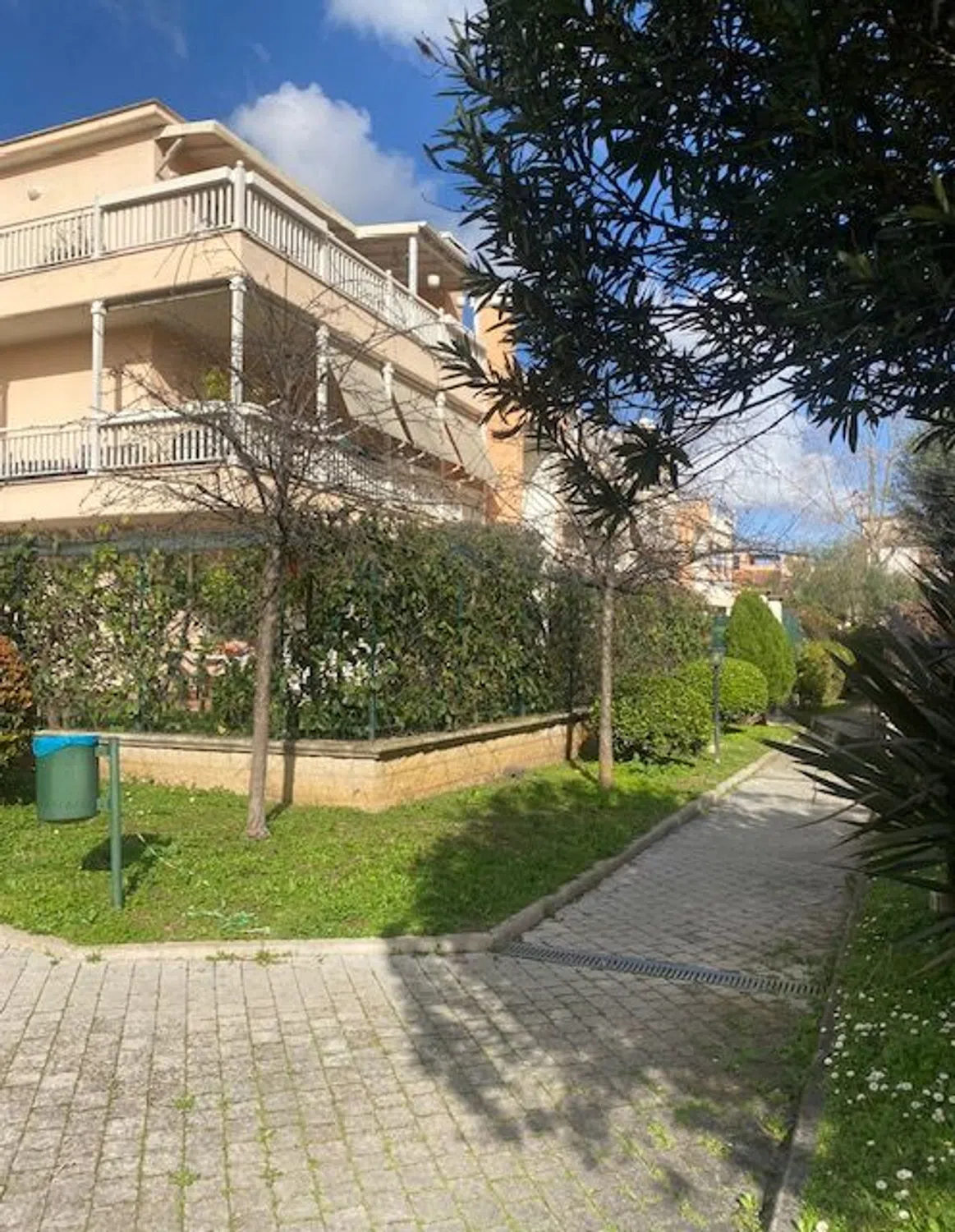 Appartamento su due piani in via Elena Brandizzi Gianni, 73 - Photo 2