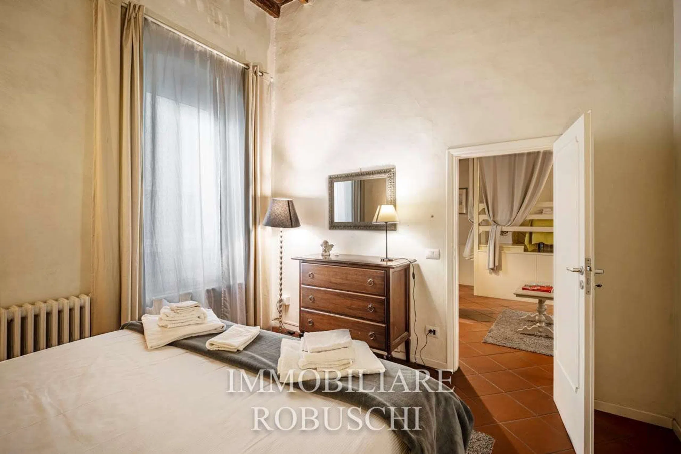 Trilocale in Quartiere Oltrarno - San Frediano - Santo Spirito - Photo 15