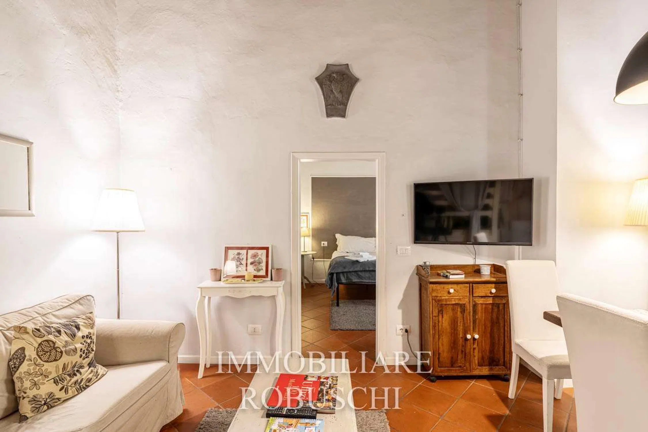 Trilocale in Quartiere Oltrarno - San Frediano - Santo Spirito - Photo 3