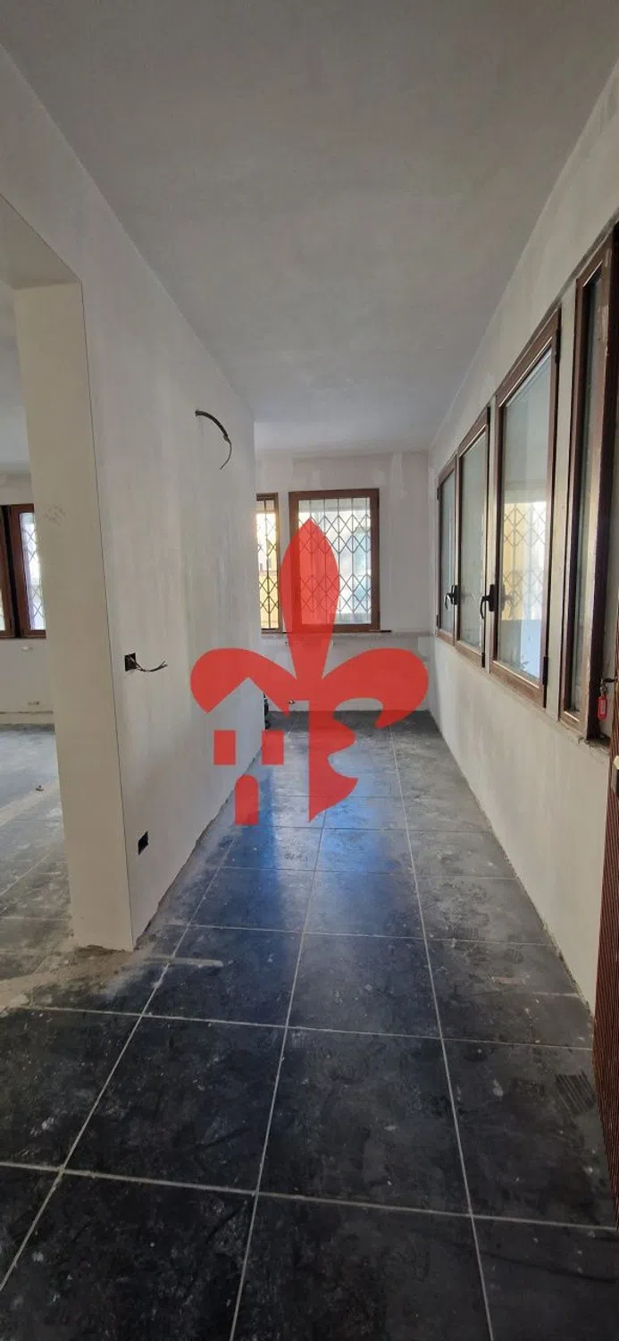 Quadrilocale in Lungarno del Tempio - Photo 3