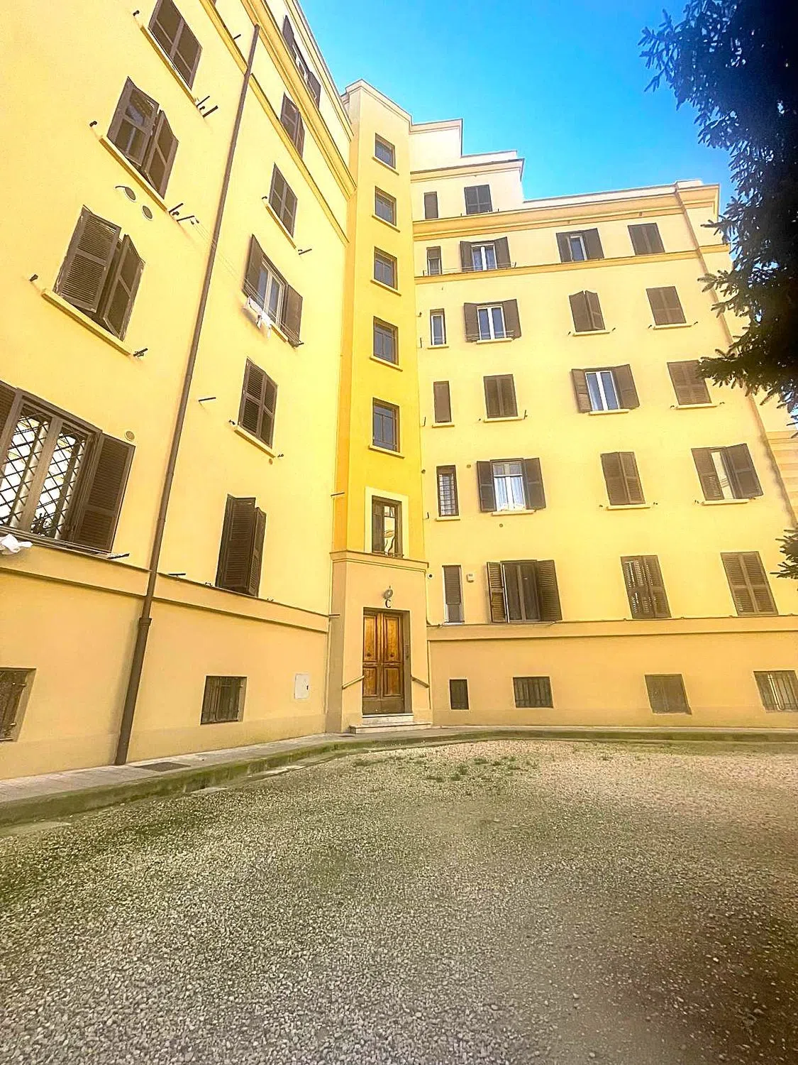 Trilocale in piazza Tommaso de Cristoforis s.n.c. - Photo 4