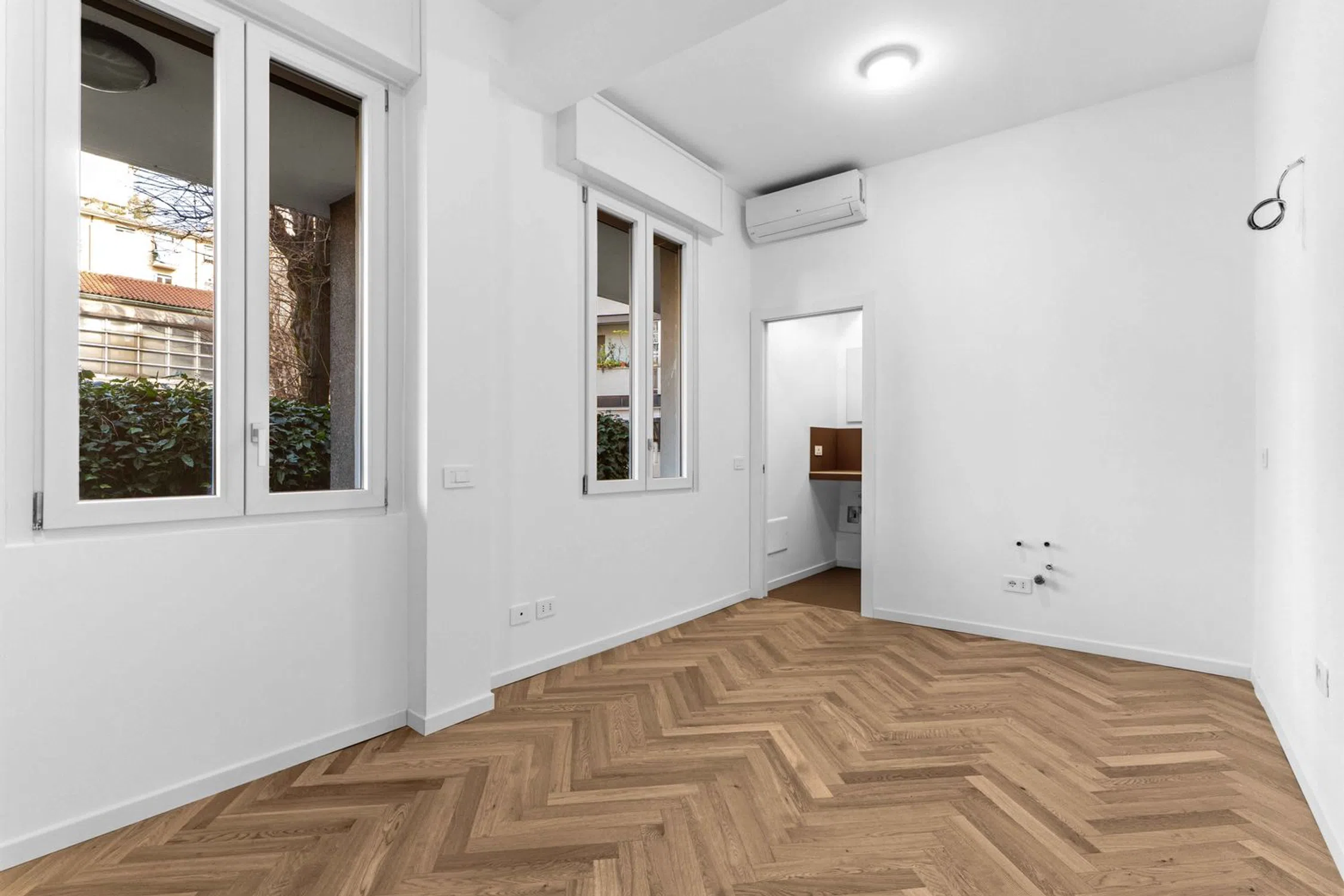Appartamento su due piani in via Cesare Saldini, 30 - Photo 1