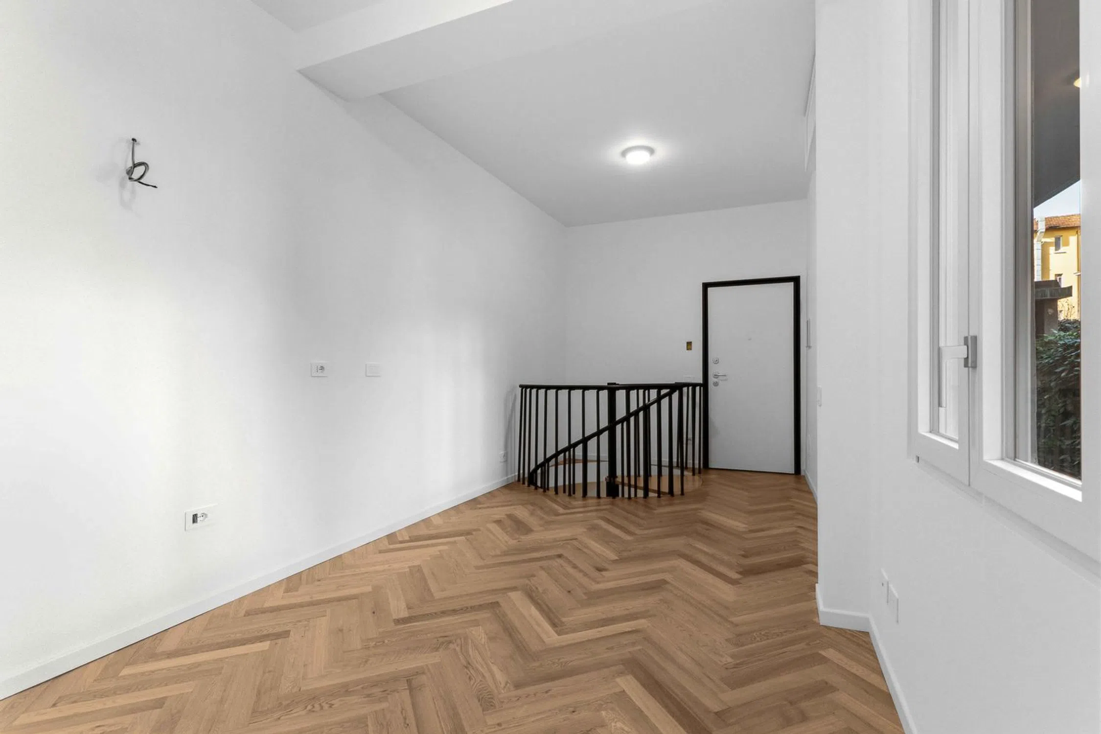 Appartamento su due piani in via Cesare Saldini, 30 - Photo 4