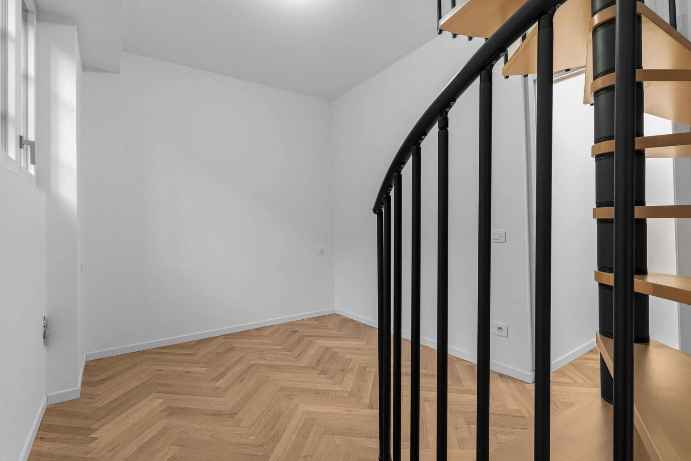 Appartamento su due piani in via Cesare Saldini, 30 - Photo 9