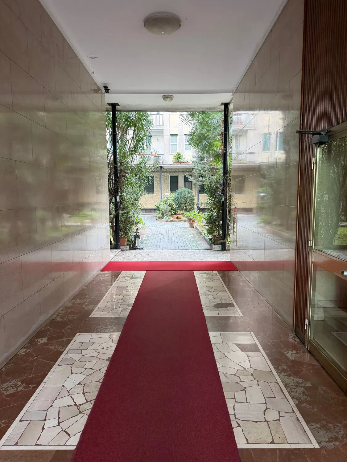 Appartamento su due piani in via Palmanova, 30 - Photo 2