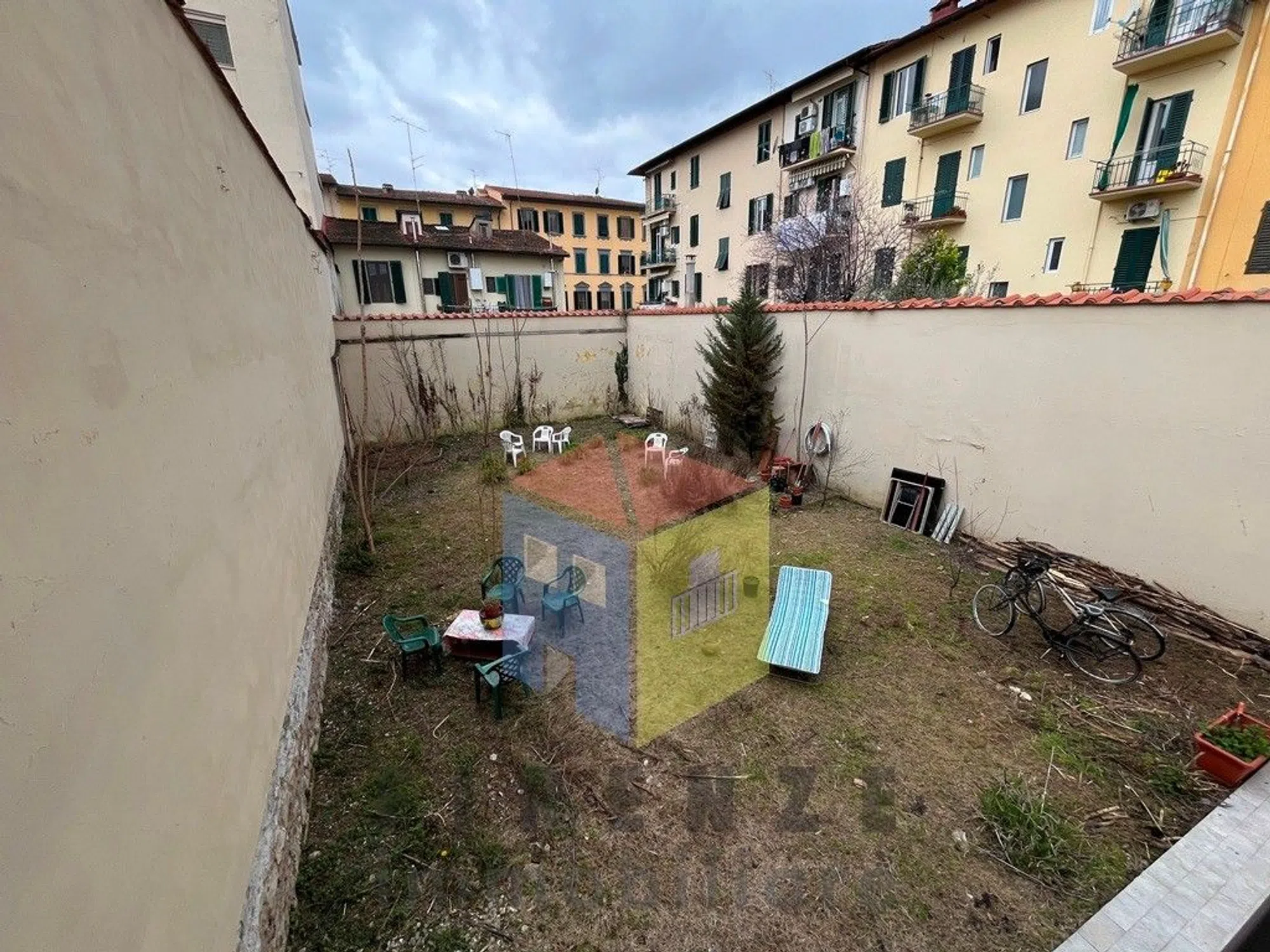 Appartamento su due piani in via Enrico Petrella s.n.c. - Photo 12