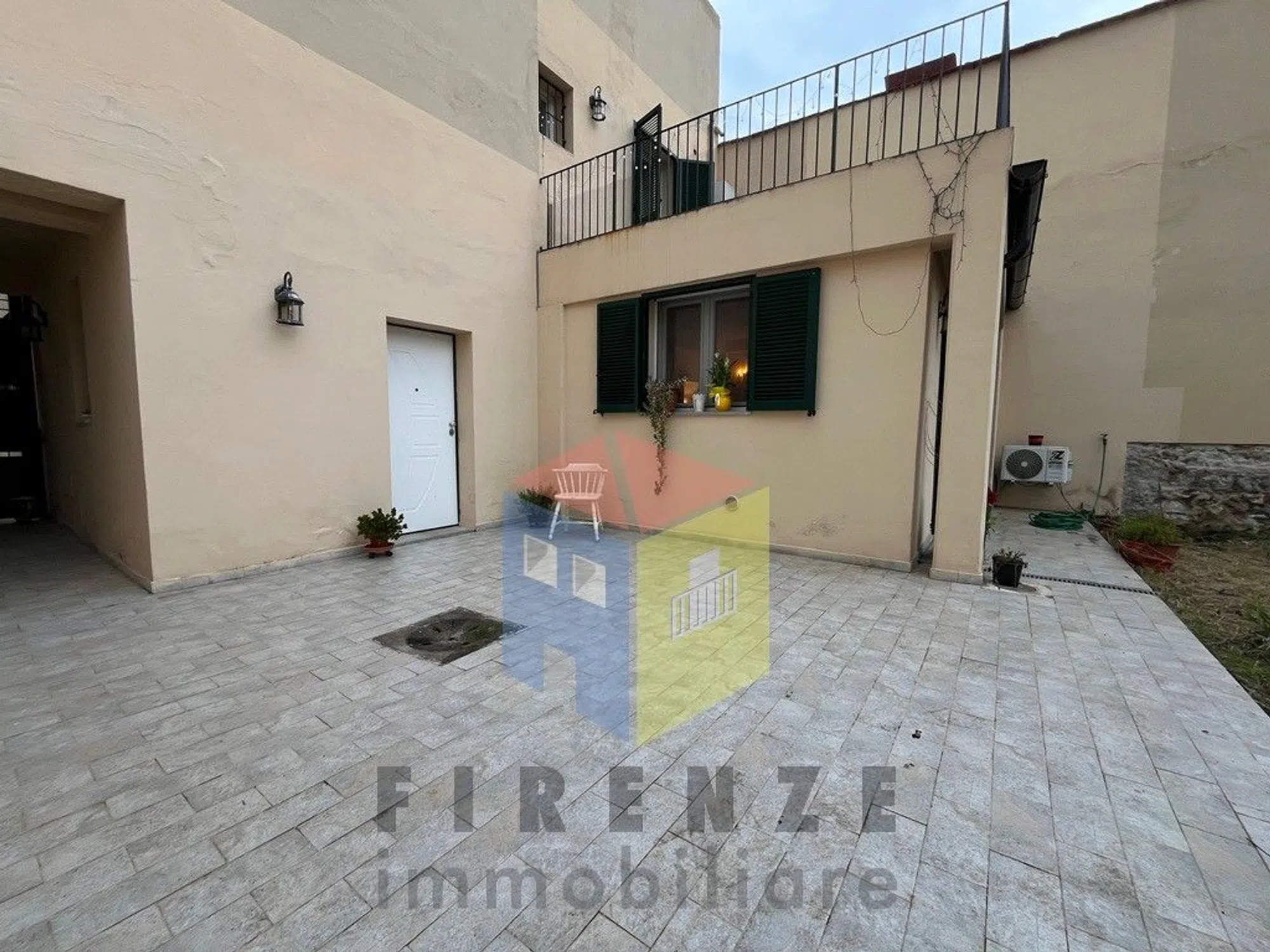 Appartamento su due piani in via Enrico Petrella s.n.c. - Photo 17