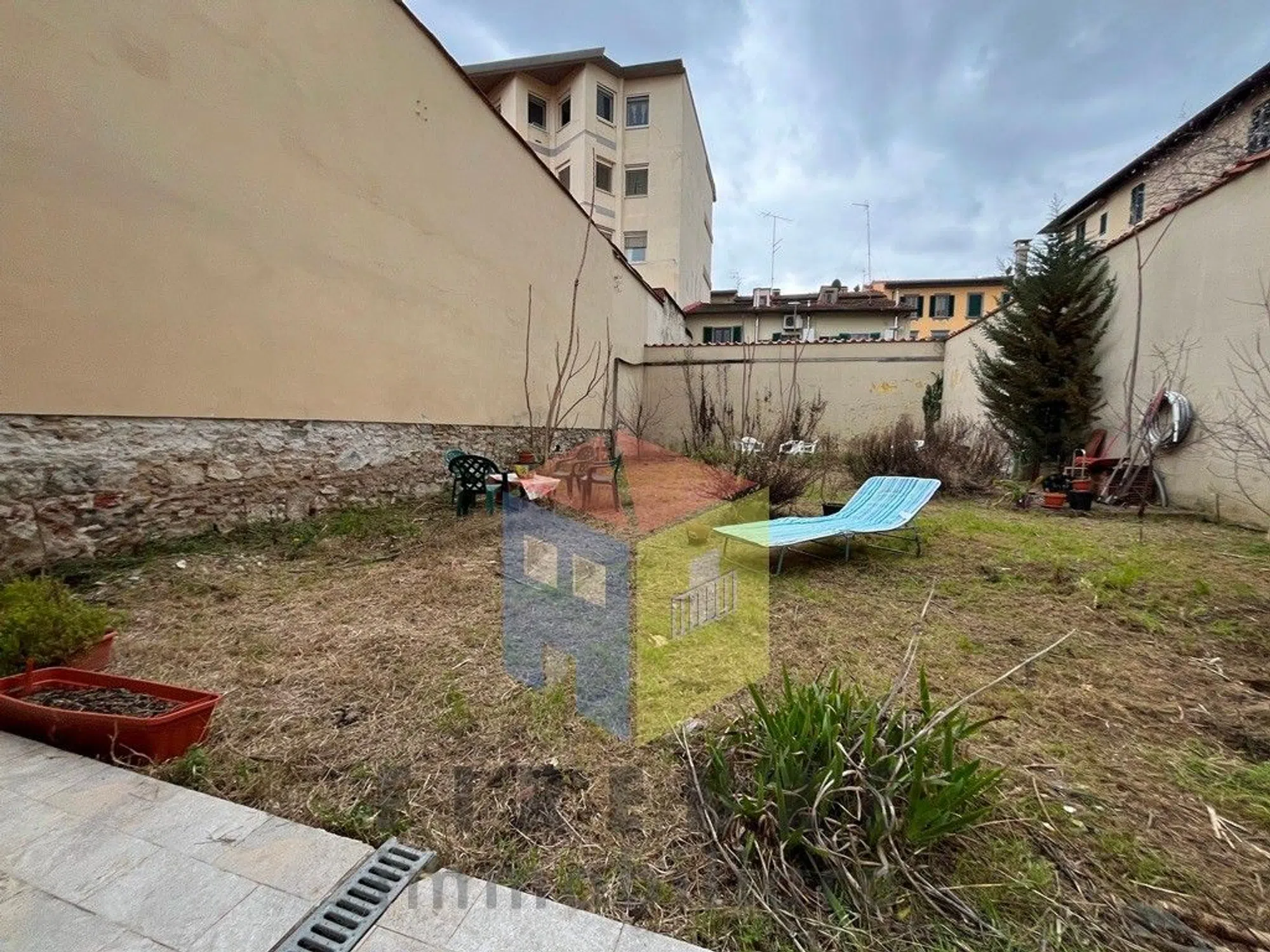 Appartamento su due piani in via Enrico Petrella s.n.c. - Photo 18